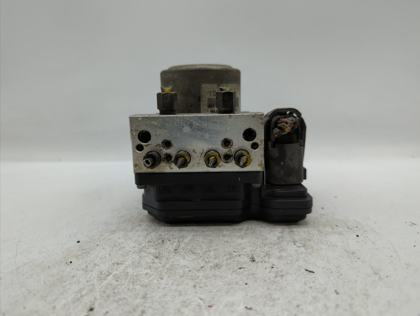 2012-2014 Nissan Juke ABS Pump Control Module Replacement P/N:47660 1KC3B Fits Fits 2012 2013 2014 OEM Used Auto Parts - Oem