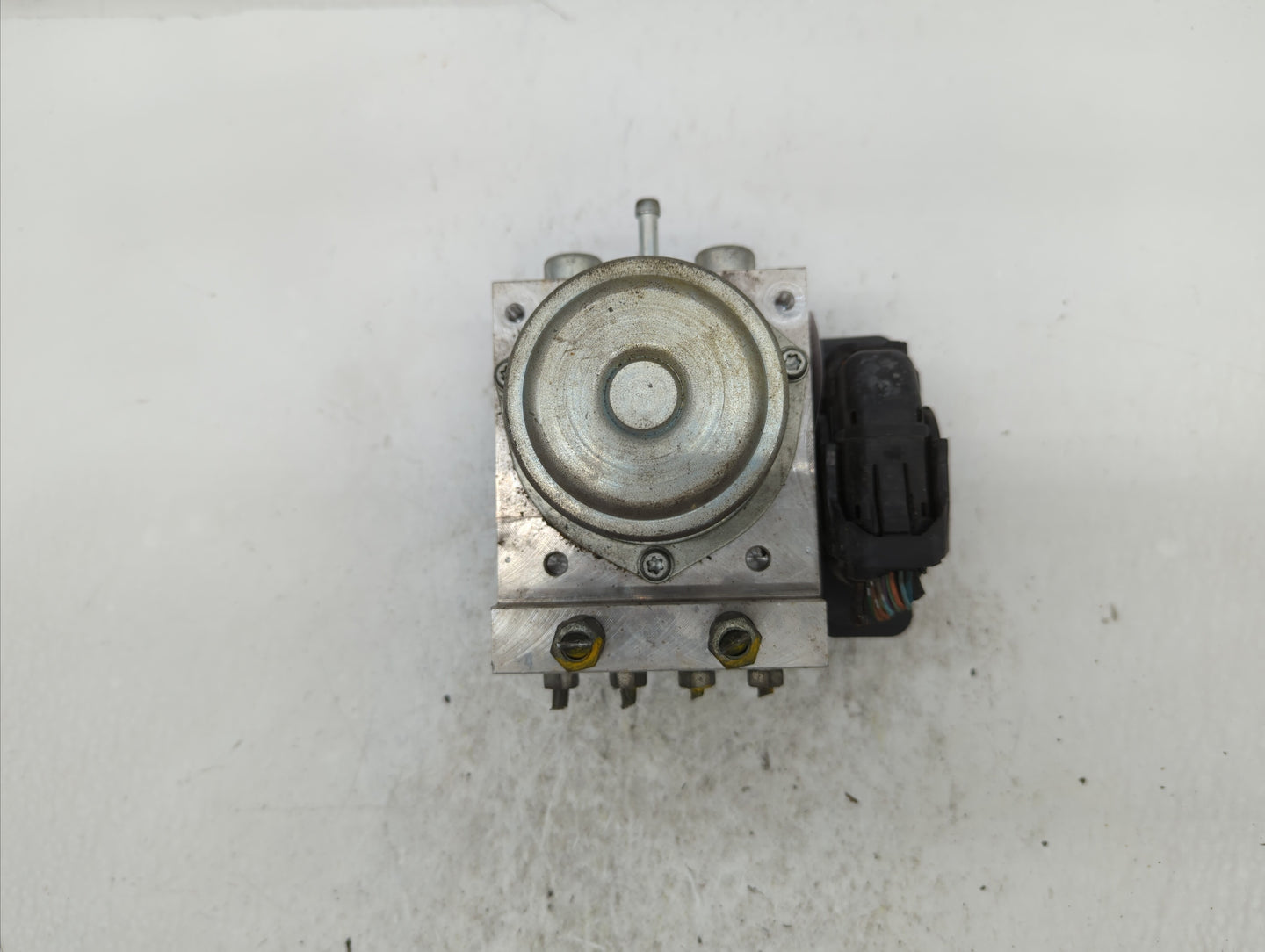 2012-2014 Nissan Juke ABS Pump Control Module Replacement P/N:47660 1KC3B Fits Fits 2012 2013 2014 OEM Used Auto Parts - Oem