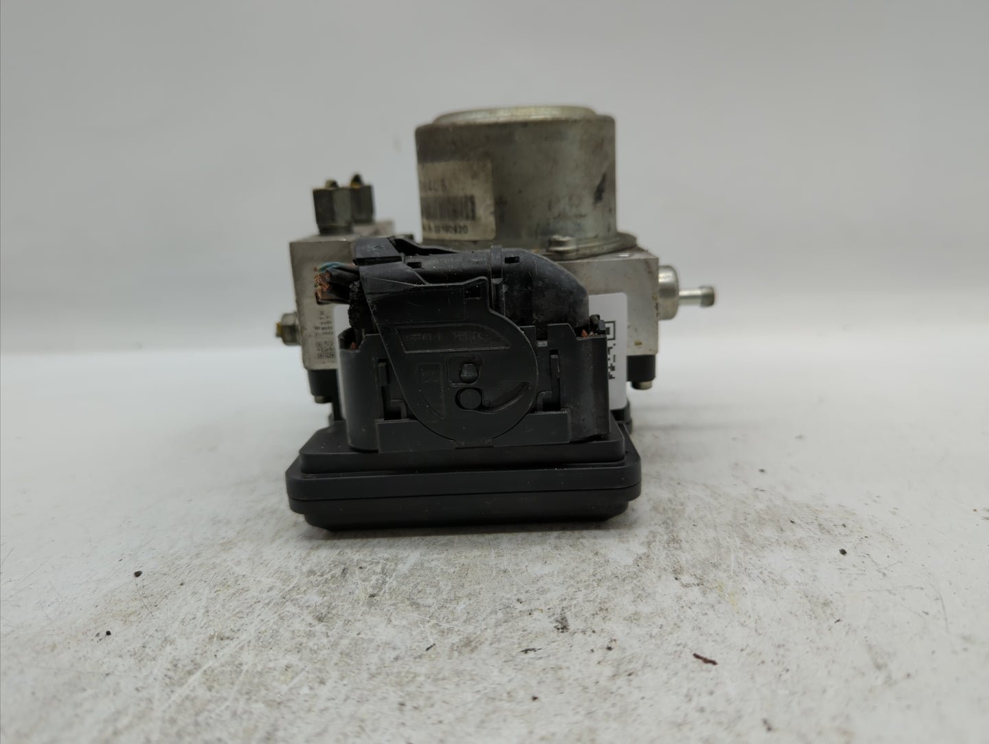 2012-2014 Nissan Juke ABS Pump Control Module Replacement P/N:47660 1KC3B Fits Fits 2012 2013 2014 OEM Used Auto Parts - Oem