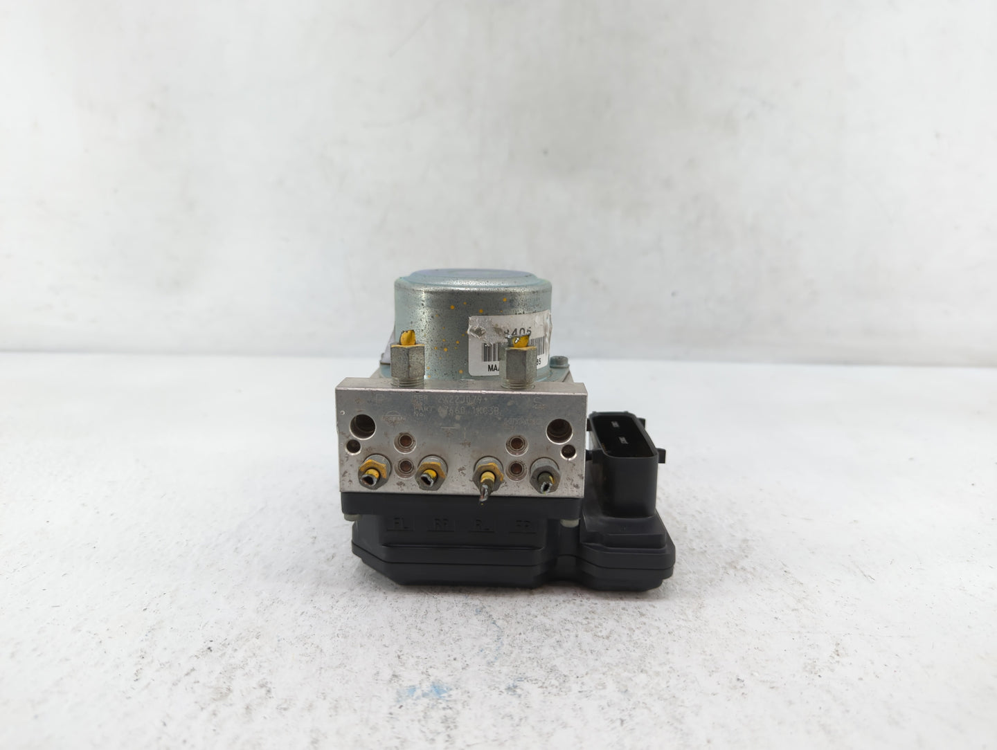 2012-2014 Nissan Juke ABS Pump Control Module Replacement P/N:47660 1KC3B Fits Fits 2012 2013 2014 OEM Used Auto Parts - Oem