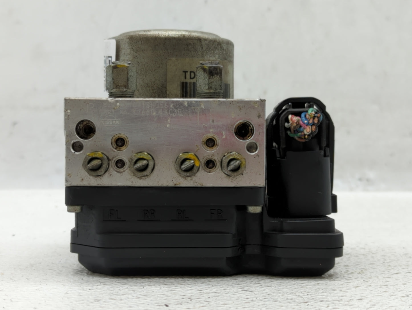 2012-2014 Nissan Juke ABS Pump Control Module Replacement P/N:47660-4KC3B 4718H056 Fits Fits 2012 2013 2014 OEM Used Auto Pa