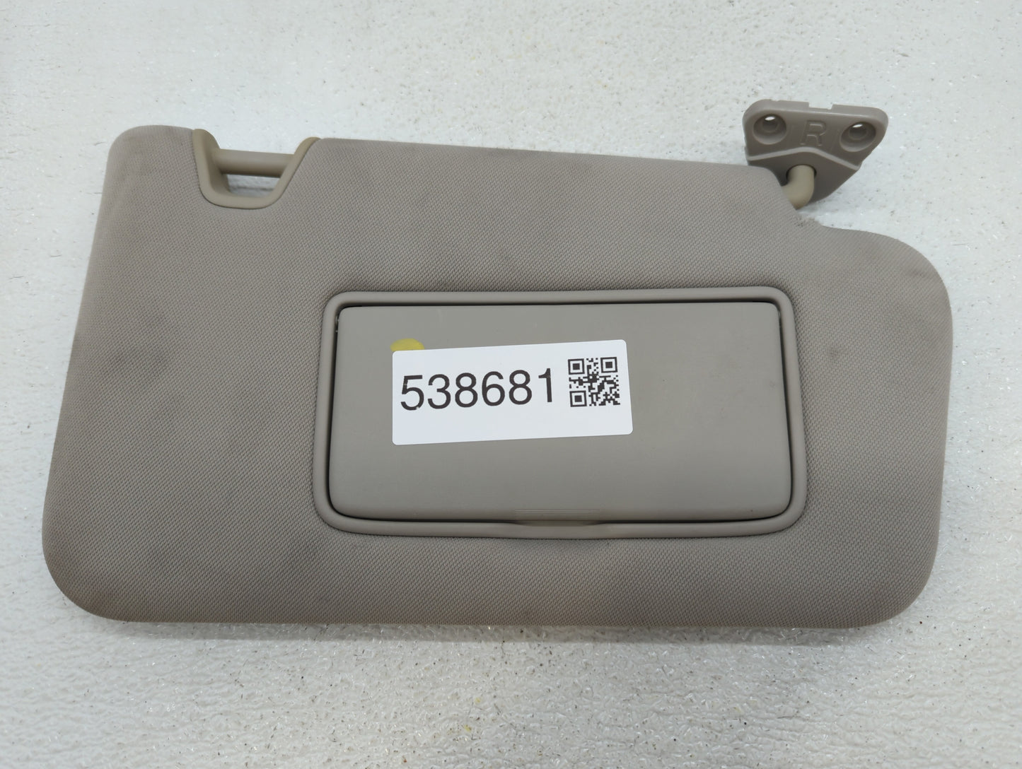 2014 Nissan Juke Sun Visor Shade Replacement Driver Left Mirror Fits OEM Used Auto Parts - Oemusedautoparts1.com