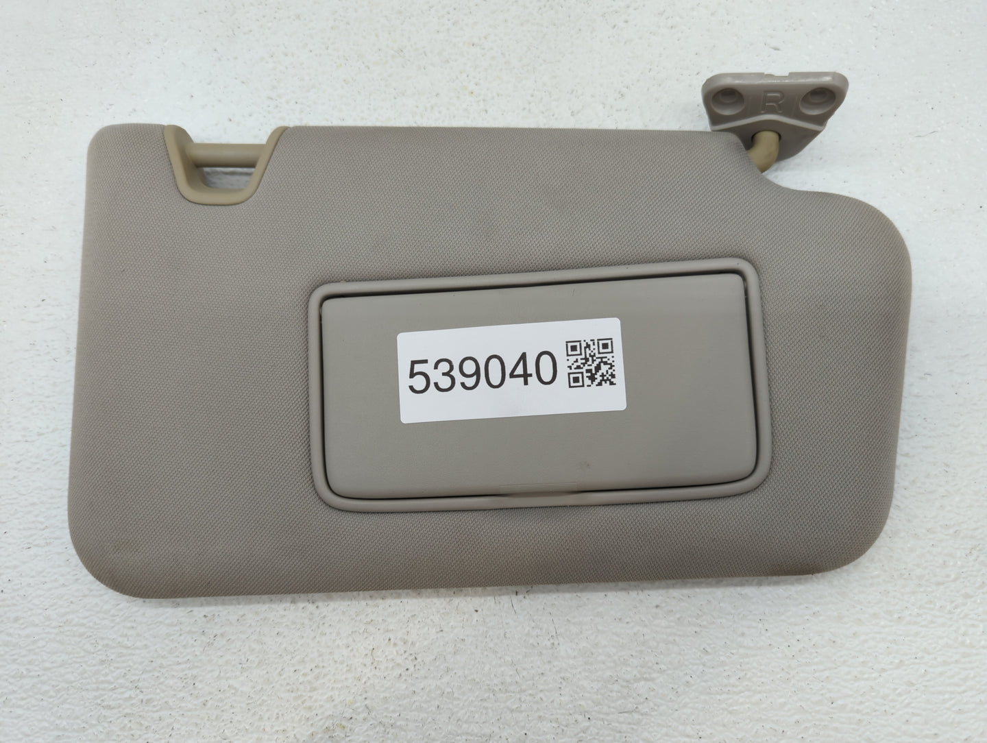 2014 Nissan Juke Sun Visor Shade Replacement Passenger Right Mirror Fits OEM Used Auto Parts - Oemusedautoparts1.com