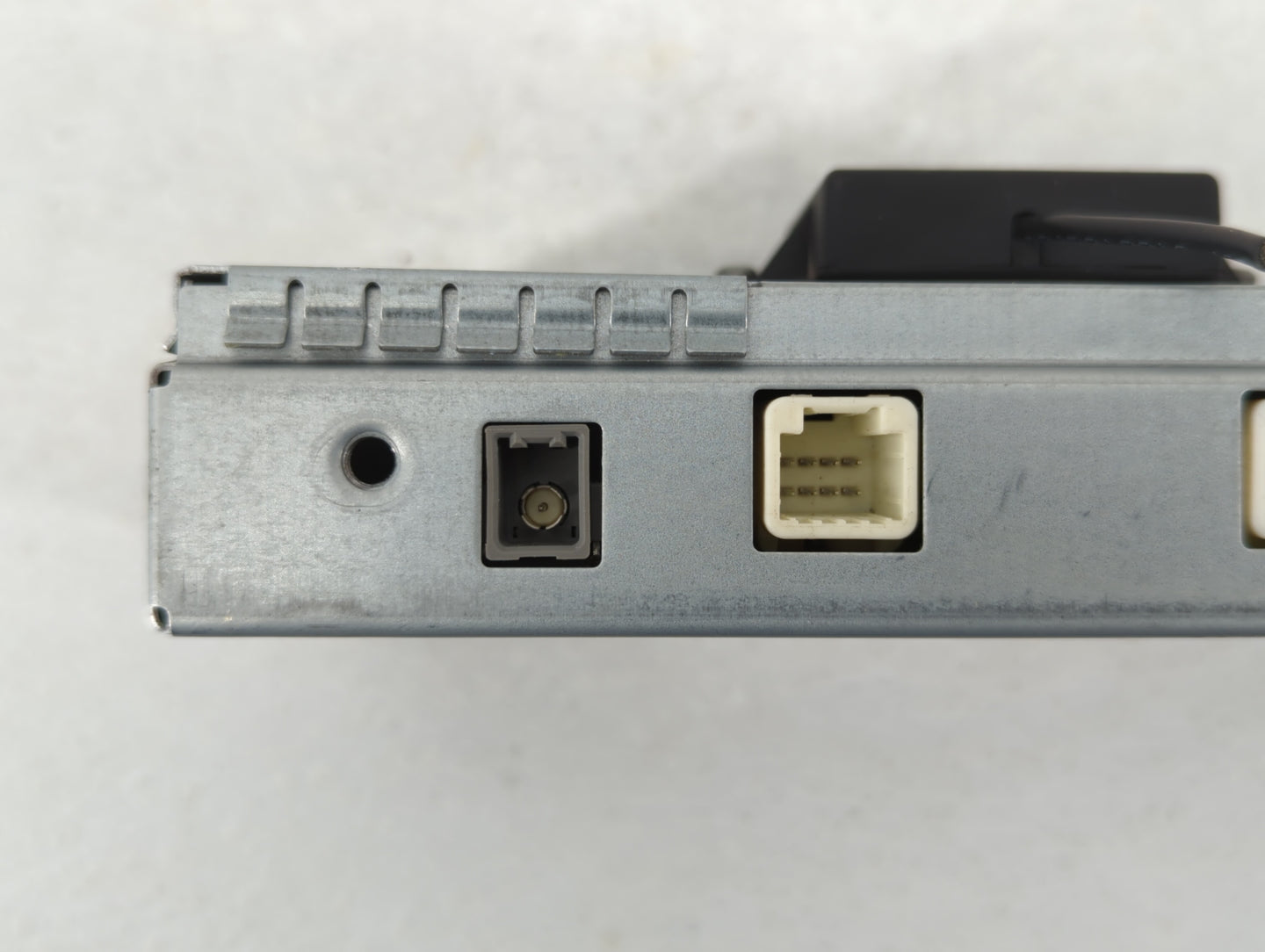 2011-2014 Nissan Juke Chassis Control Module Ccm Bcm Body Control - Oemusedautoparts1.com