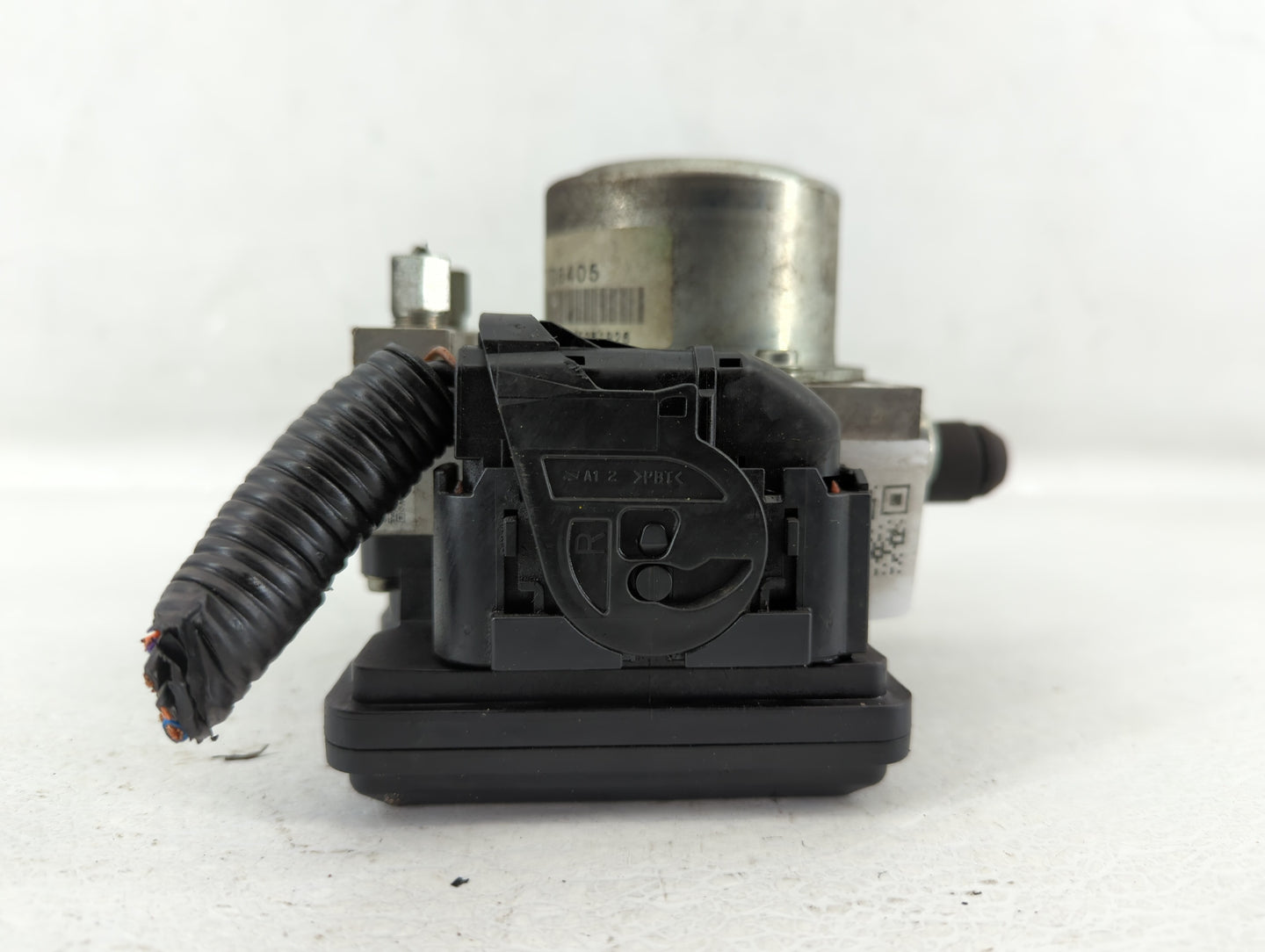 2012-2014 Nissan Juke ABS Pump Control Module Replacement P/N:47660 1KC3B Fits Fits 2012 2013 2014 OEM Used Auto Parts - Oem
