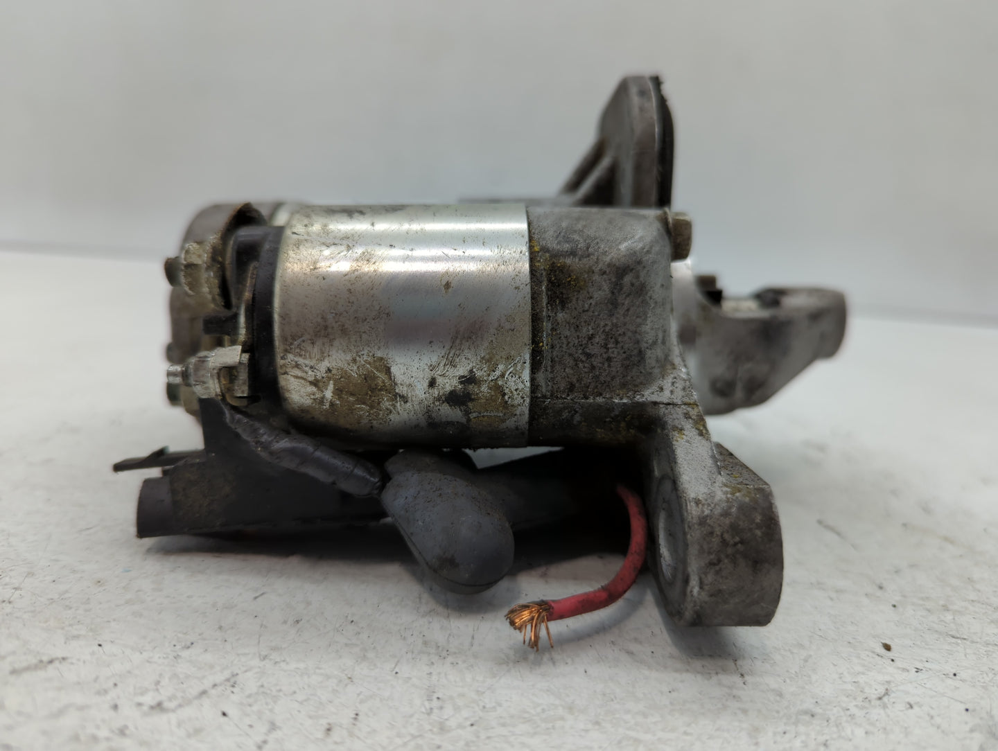 2013-2017 Nissan Juke Car Starter Motor Solenoid OEM Fits Fits 2013 2014 2015 2016 2017 2018 2019 2020 OEM Used Auto Parts -