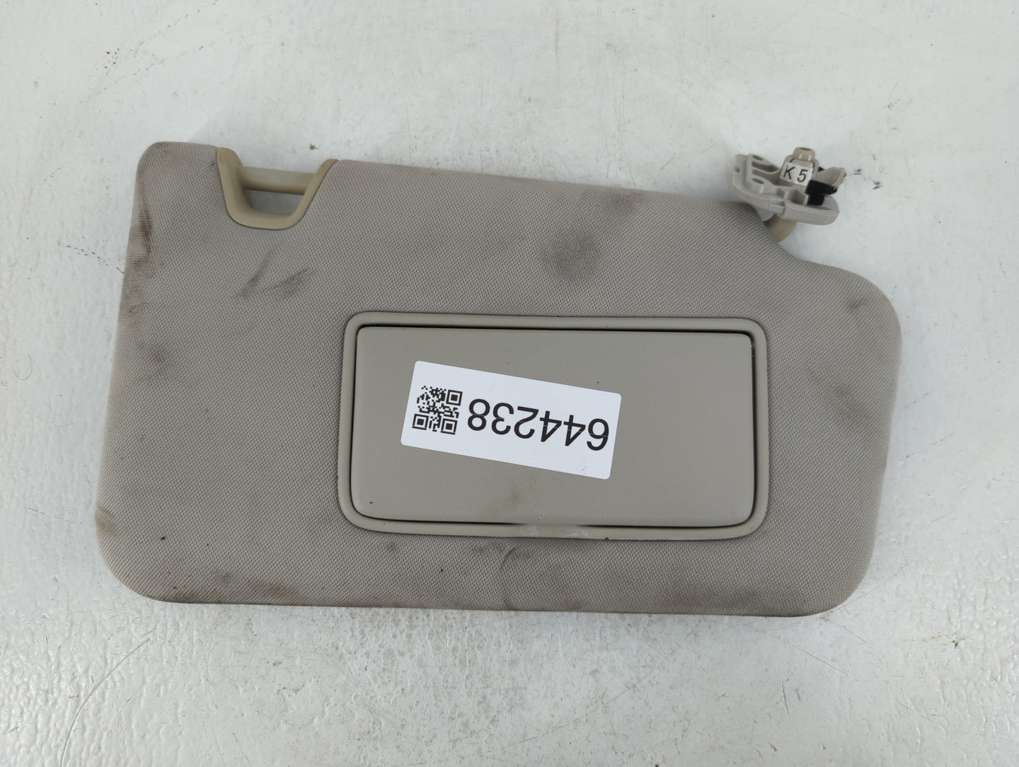 2014 Nissan Juke Sun Visor Shade Replacement Passenger Right Mirror Fits OEM Used Auto Parts - Oemusedautoparts1.com