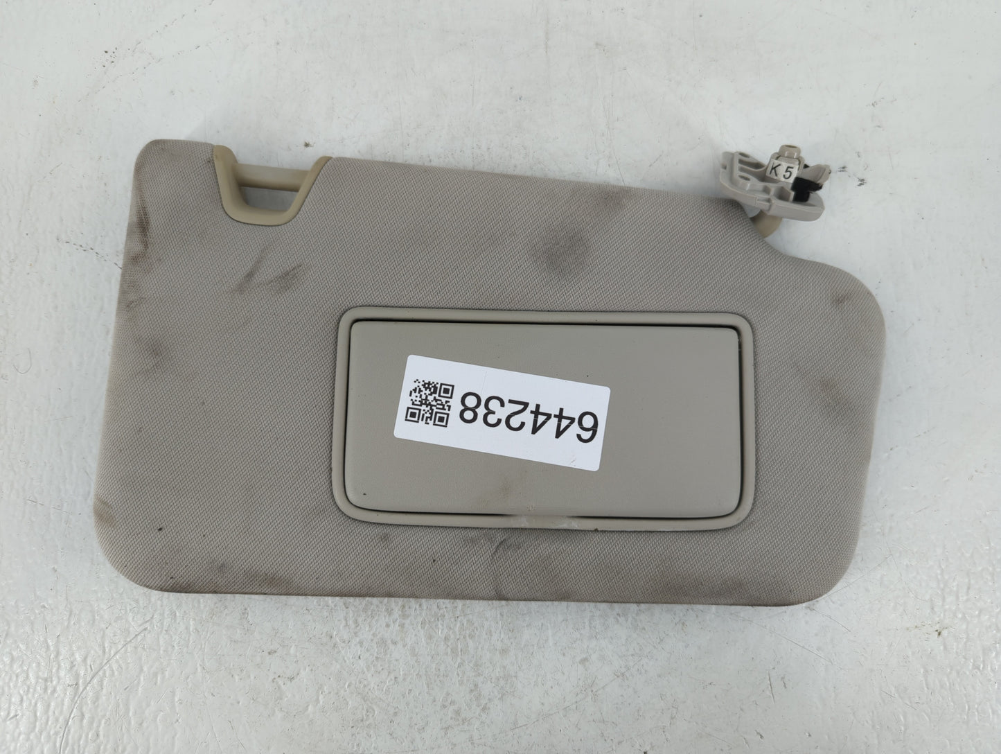 2014 Nissan Juke Sun Visor Shade Replacement Passenger Right Mirror Fits OEM Used Auto Parts - Oemusedautoparts1.com