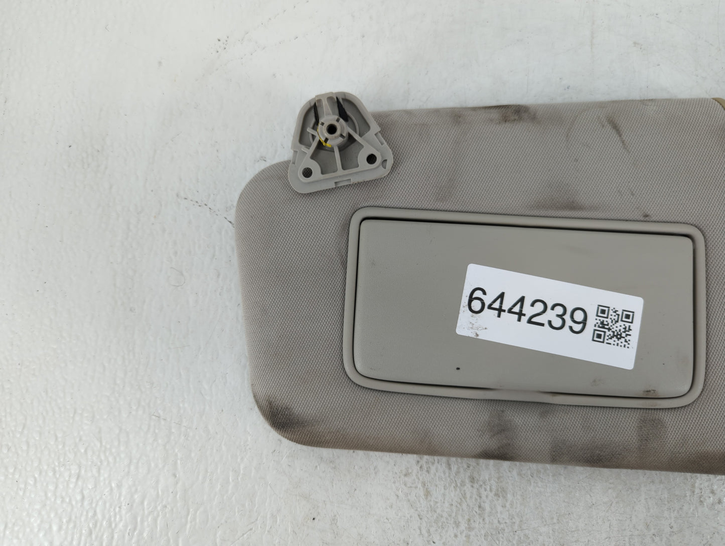 2014 Nissan Juke Sun Visor Shade Replacement Driver Left Mirror Fits OEM Used Auto Parts - Oemusedautoparts1.com
