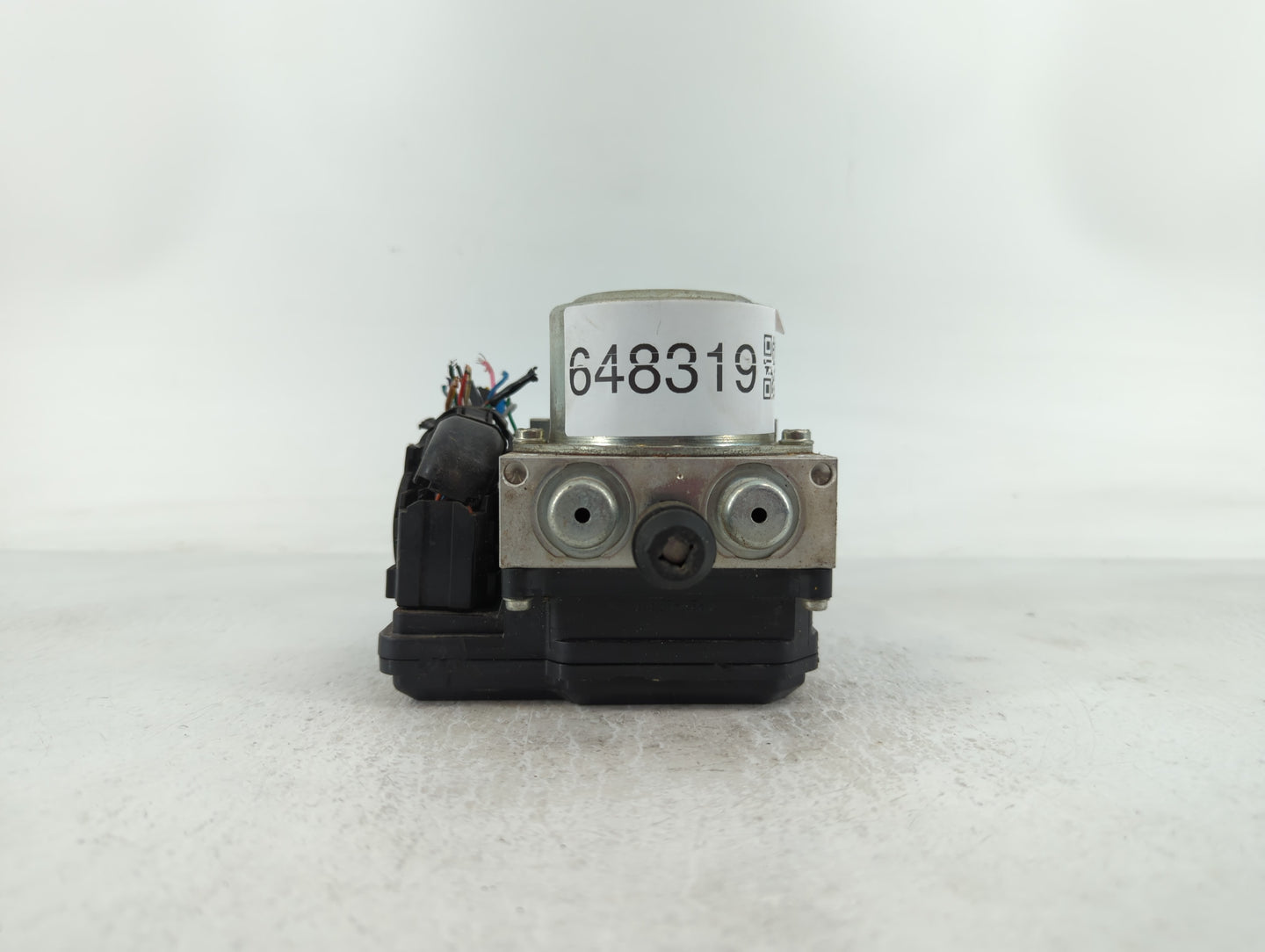2012-2014 Nissan Juke ABS Pump Control Module Replacement P/N:46061305 TD8405 Fits Fits 2012 2013 2014 OEM Used Auto Parts -