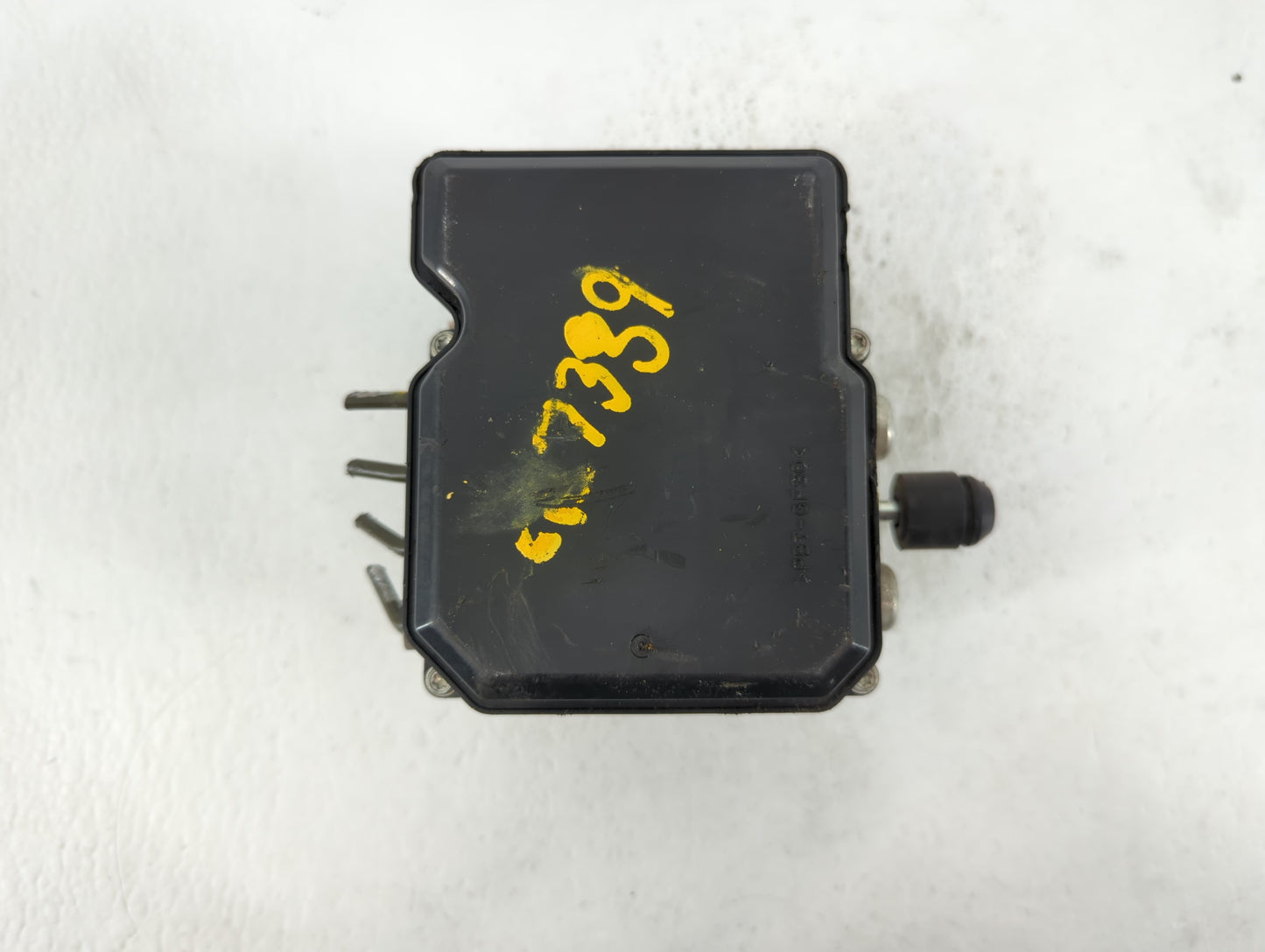 2012-2014 Nissan Juke ABS Pump Control Module Replacement P/N:46061305 TD8405 Fits Fits 2012 2013 2014 OEM Used Auto Parts -