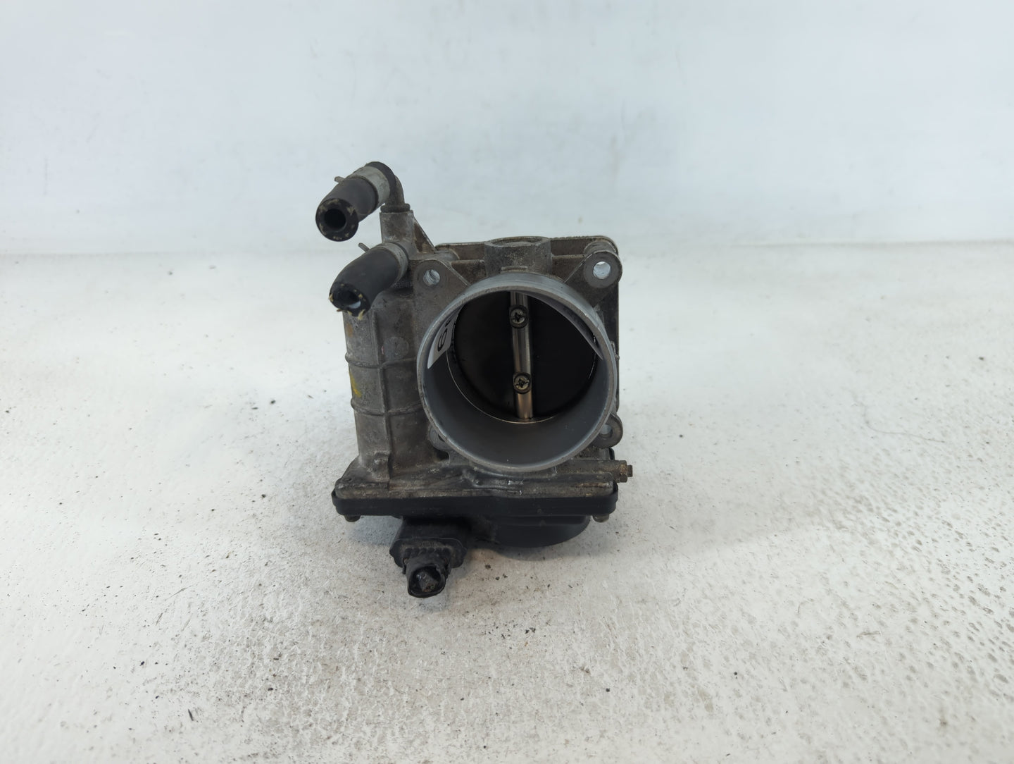 2011-2017 Nissan Juke Throttle Body P/N:3823S REM60-31 Fits Fits 2011 2012 2013 2014 2015 2016 2017 OEM Used Auto Parts - Oe