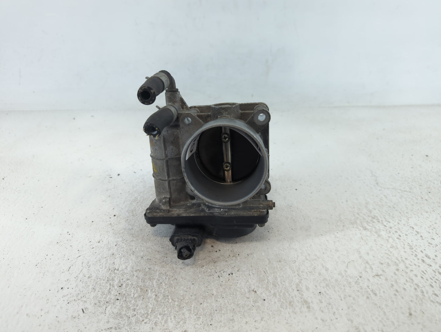 2011-2017 Nissan Juke Throttle Body P/N:3823S REM60-31 Fits Fits 2011 2012 2013 2014 2015 2016 2017 OEM Used Auto Parts - Oe
