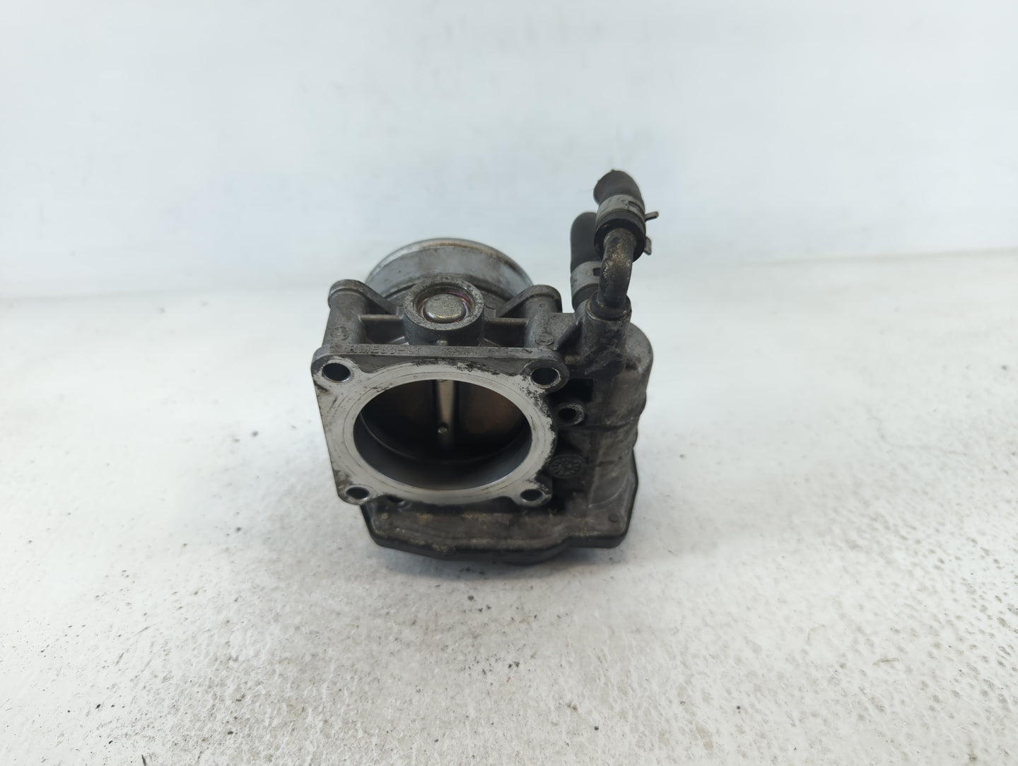 2011-2017 Nissan Juke Throttle Body P/N:3823S REM60-31 Fits Fits 2011 2012 2013 2014 2015 2016 2017 OEM Used Auto Parts - Oe