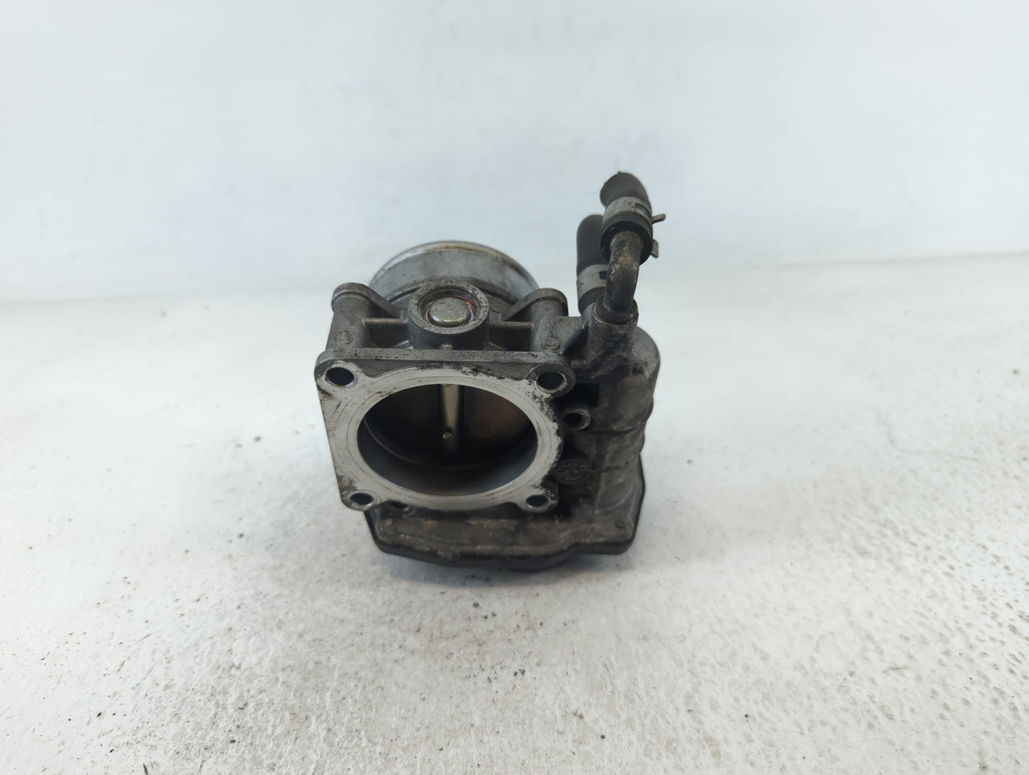 2011-2017 Nissan Juke Throttle Body P/N:3823S REM60-31 Fits Fits 2011 2012 2013 2014 2015 2016 2017 OEM Used Auto Parts - Oe
