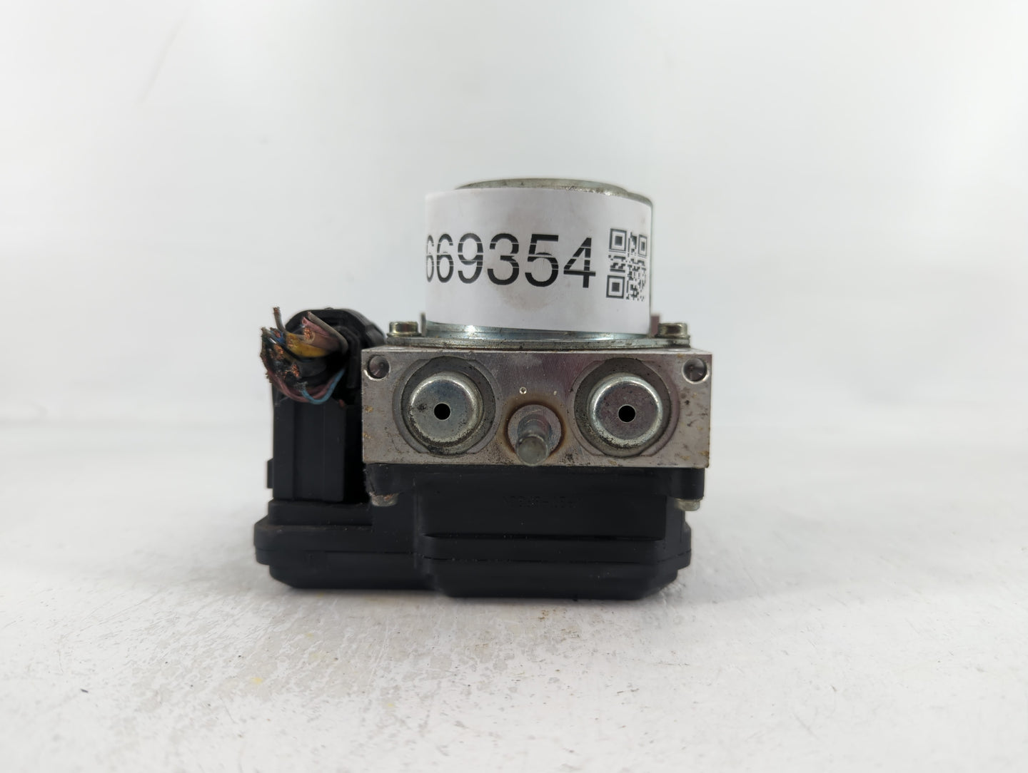 2012-2014 Nissan Juke ABS Pump Control Module Replacement P/N:TD8405 23261567 Fits Fits 2012 2013 2014 OEM Used Auto Parts -