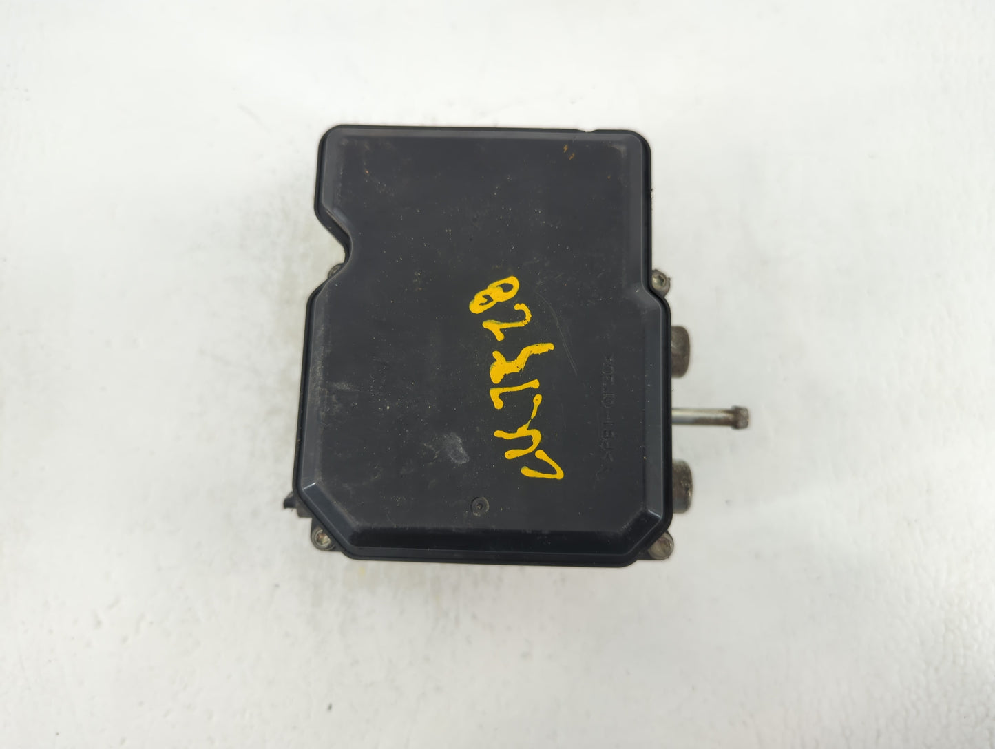 2012-2014 Nissan Juke ABS Pump Control Module Replacement P/N:TD8405 23261567 Fits Fits 2012 2013 2014 OEM Used Auto Parts -