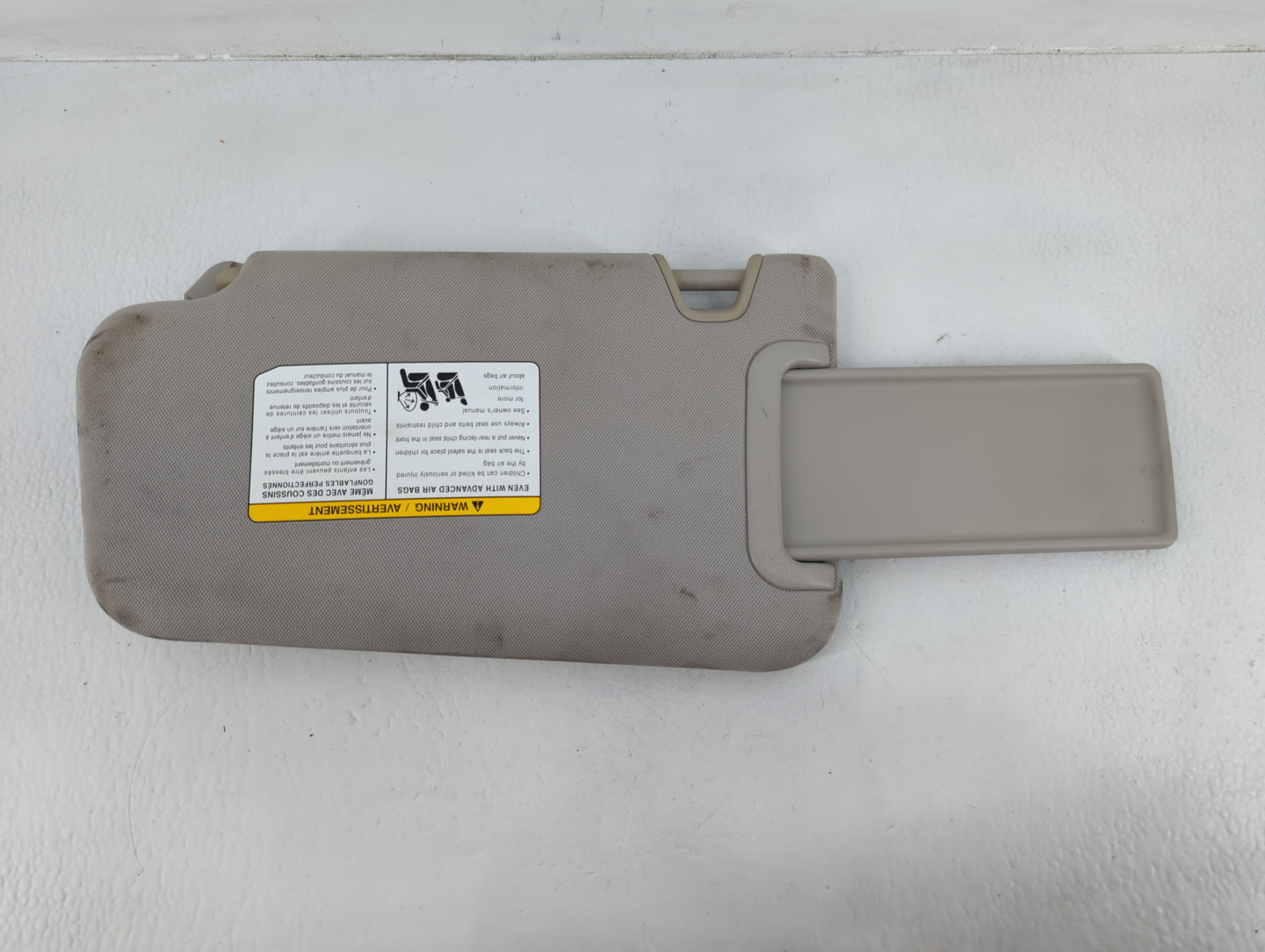 2014 Nissan Juke Sun Visor Shade Replacement Passenger Right Mirror Fits OEM Used Auto Parts - Oemusedautoparts1.com