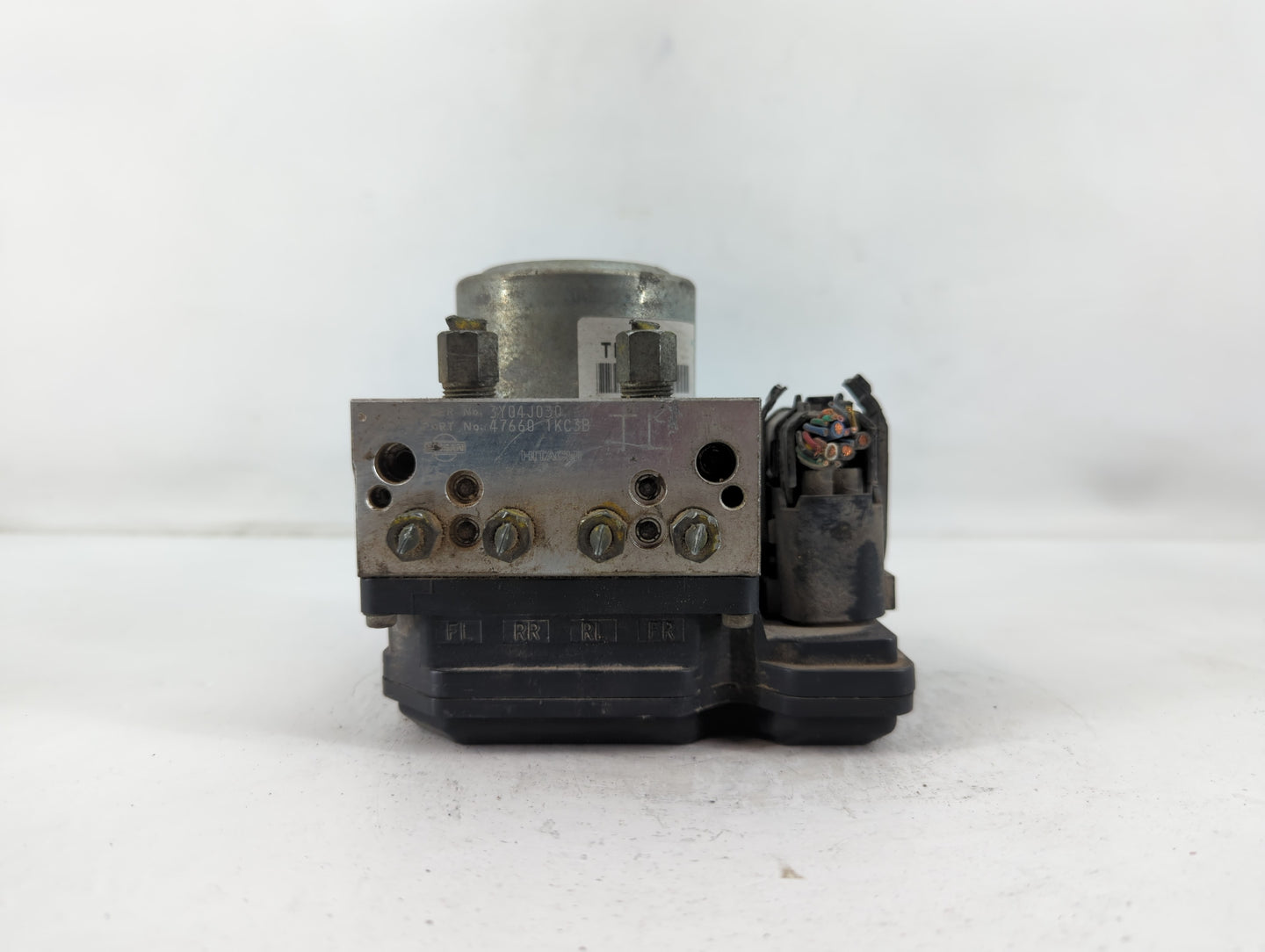 2012-2014 Nissan Juke ABS Pump Control Module Replacement P/N:3Y04J030 47660 1KC3B Fits Fits 2012 2013 2014 OEM Used Auto Pa