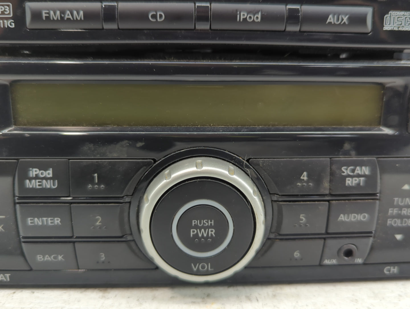 2011-2014 Nissan Juke Am Fm Cd Player Radio Receiver - Oemusedautoparts1.com