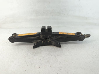compare product 2014 Nissan Juke Spare Scissor Car Jack 784026