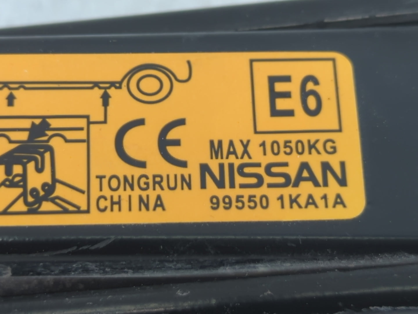 2014 Nissan Juke Spare Scissor Car Jack 784026 - Oemusedautoparts1.com