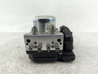 compare product 2014-2015 Nissan Leaf ABS Pump Control Module Replacement P/N:47660 4NA0A Fits Fits 2014 2015 OEM Used Auto Parts