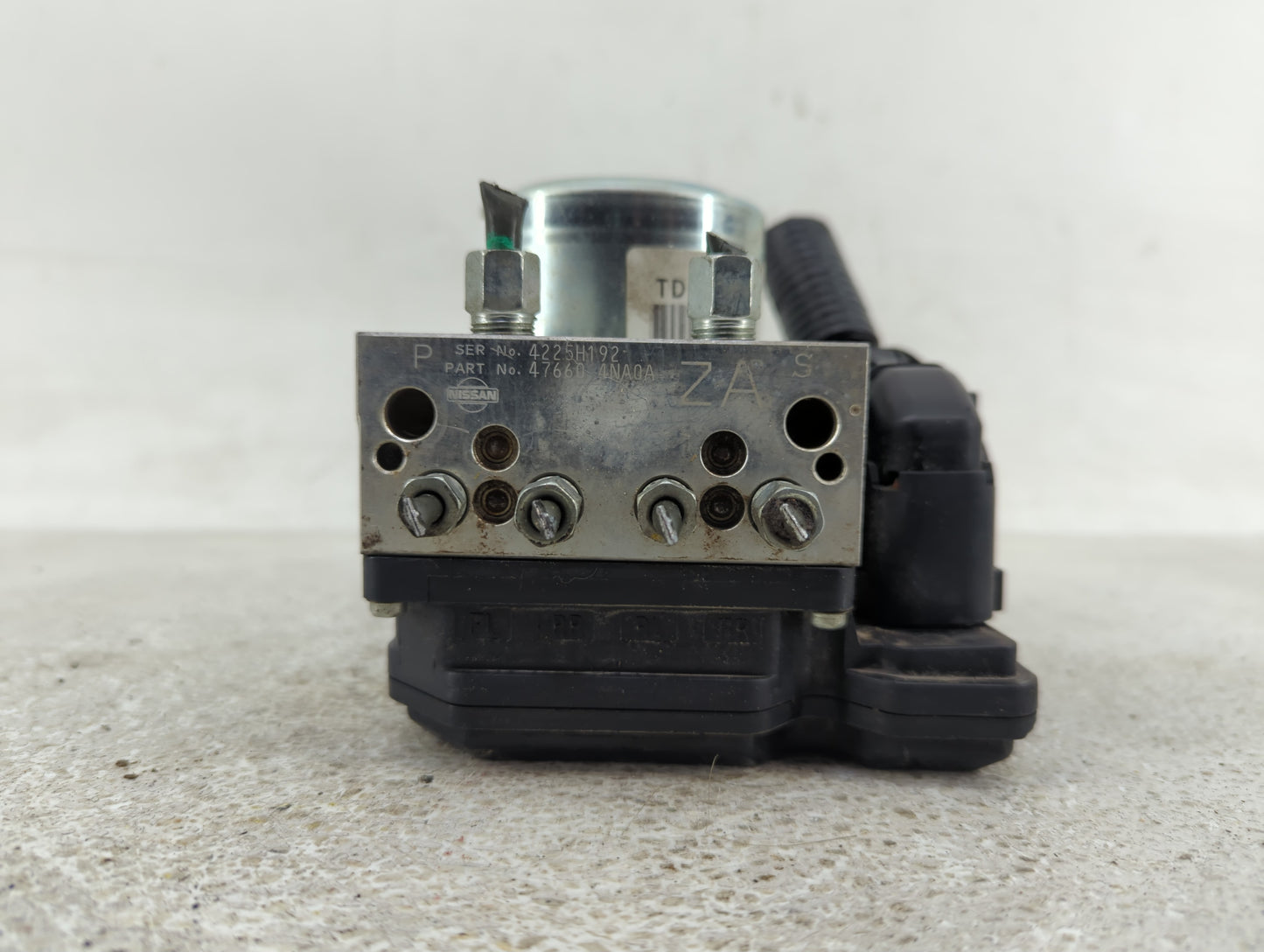 2014-2015 Nissan Leaf ABS Pump Control Module Replacement P/N:47660 4NA0A Fits Fits 2014 2015 OEM Used Auto Parts - Oemuseda
