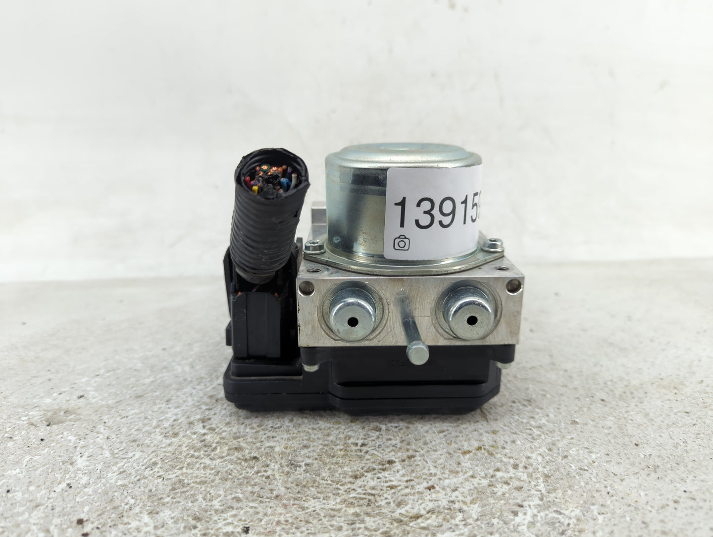 2014-2015 Nissan Leaf ABS Pump Control Module Replacement P/N:47660 4NA0A Fits Fits 2014 2015 OEM Used Auto Parts - Oemuseda