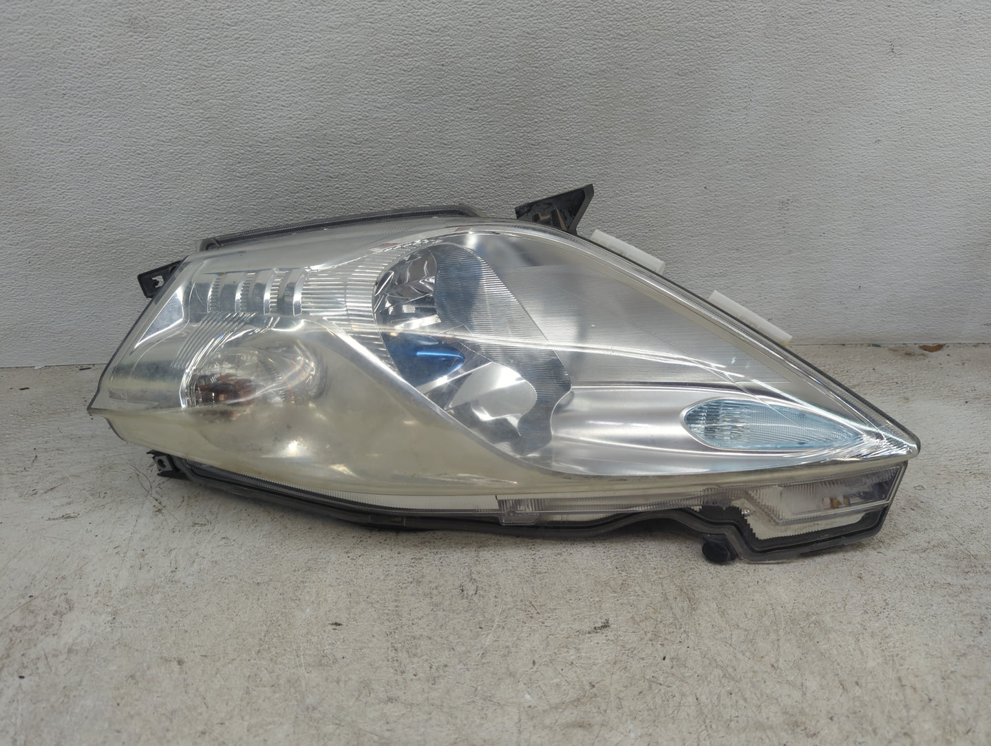 2013-2014 Nissan Leaf Driver Left Oem Head Light Headlight Lamp - Oemusedautoparts1.com