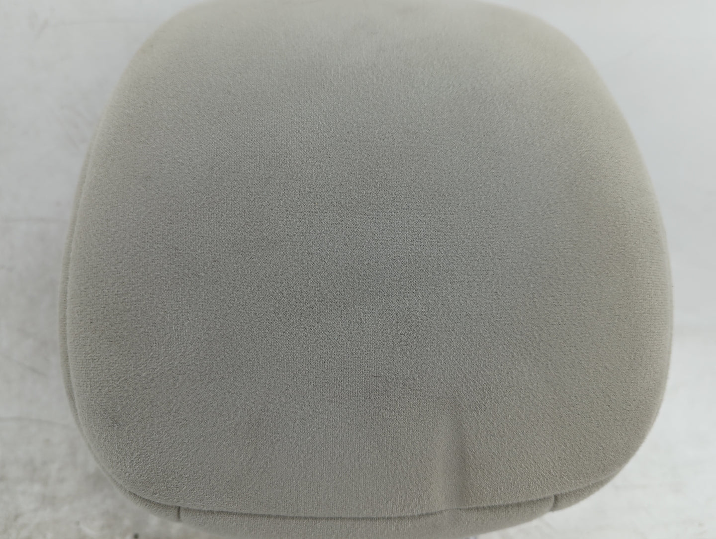 2014-2015 Nissan Leaf Headrest Head Rest Front Driver Passenger Seat Fits Fits 2014 2015 OEM Used Auto Parts - Oemusedautopa