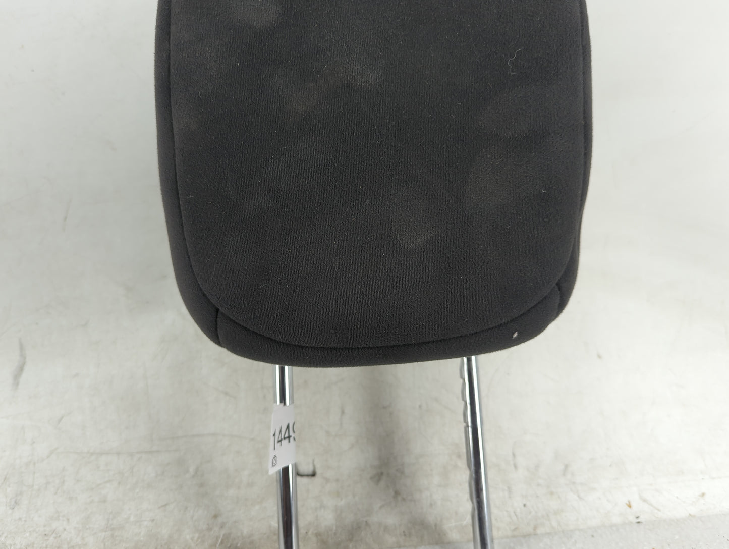 2014-2015 Nissan Leaf Headrest Head Rest Front Driver Seat Black - Oemusedautoparts1.com