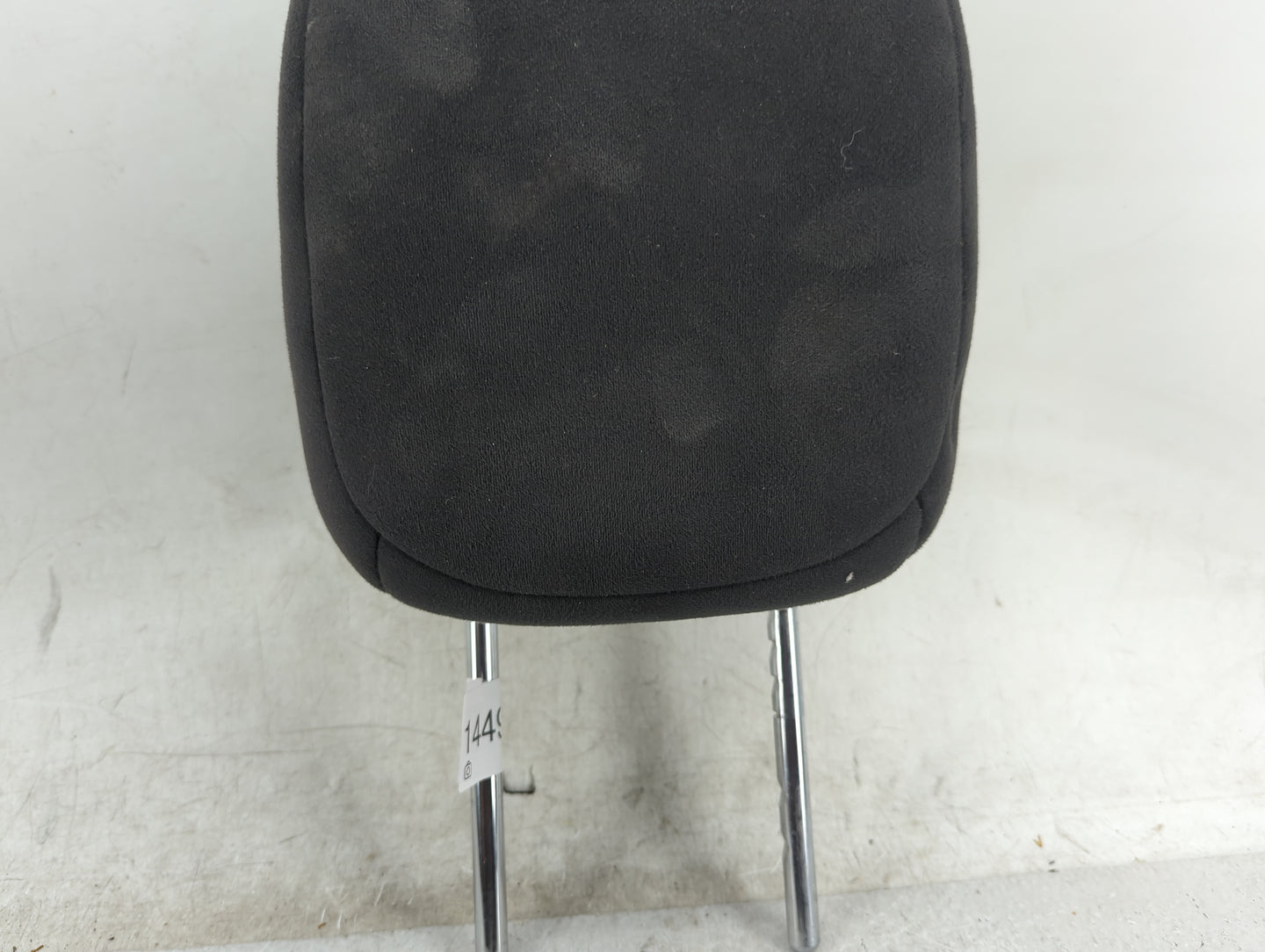 2014-2015 Nissan Leaf Headrest Head Rest Front Driver Seat Black - Oemusedautoparts1.com