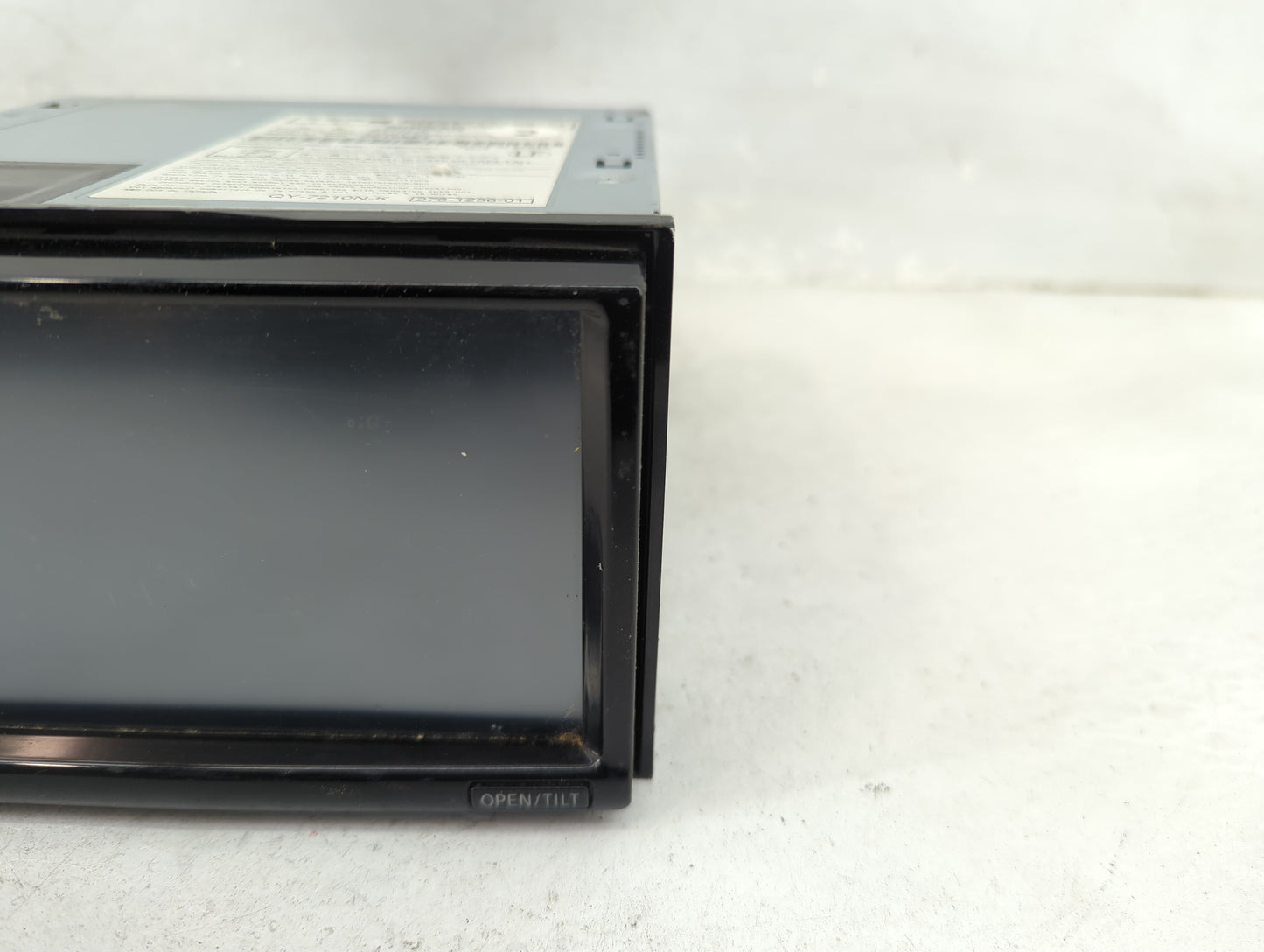 2014 Nissan Leaf Radio AM FM Cd Player Receiver Replacement P/N:25915 4NE0A Fits OEM Used Auto Parts - Oemusedautoparts1.com