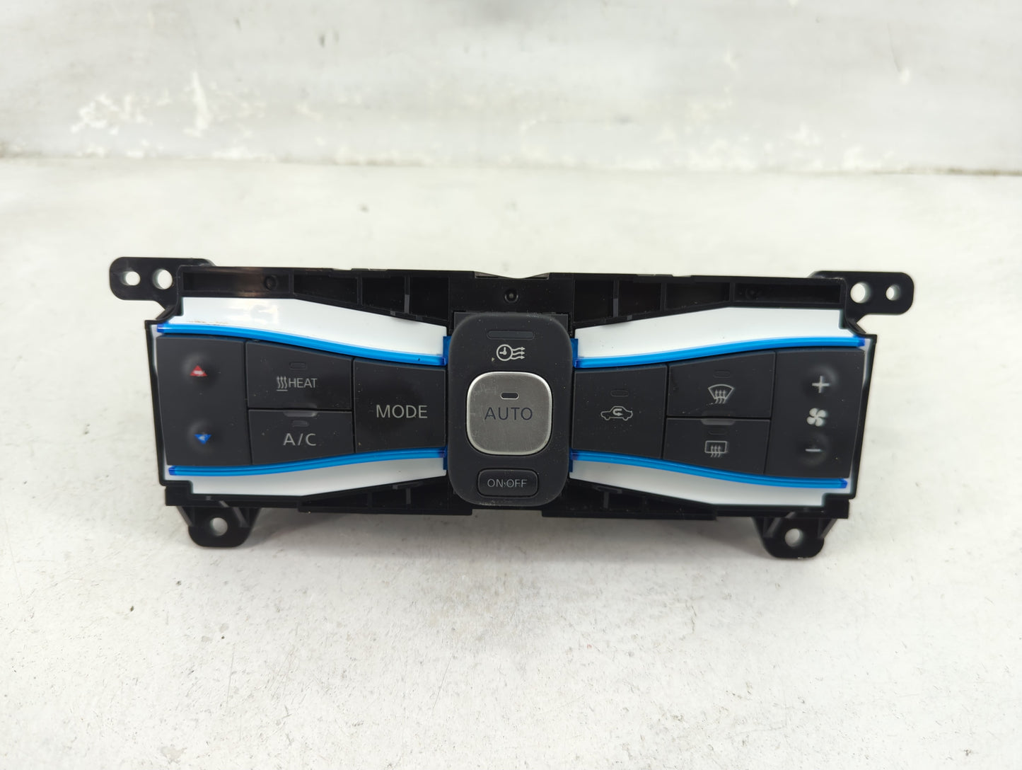 2014-2017 Nissan Leaf Climate Control Module Temperature AC/Heater Replacement P/N:27500 3NH0C Fits Fits 2014 2015 2016 2017