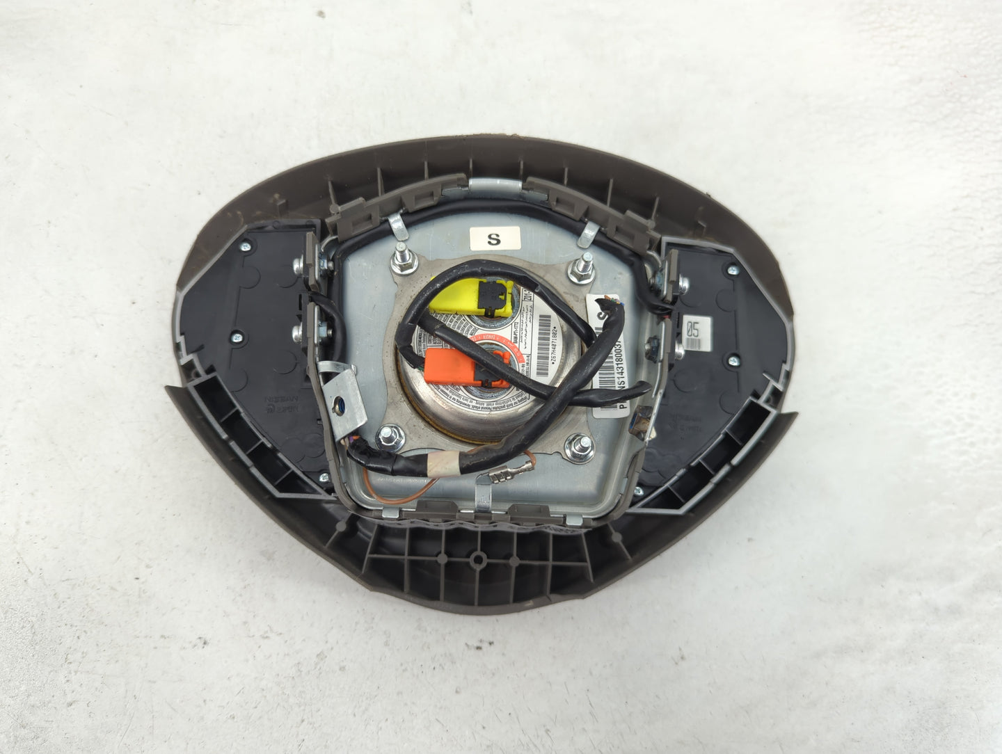 2013-2014 Nissan Leaf Air Bag Driver Left Steering Wheel Mounted P/N:PM3NS143180037 Fits Fits 2013 2014 OEM Used Auto Parts 