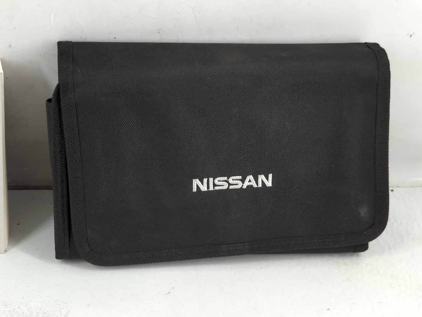 2014 Nissan Maxima Owners Manual Book Guide P/N:OM14E 0A35U0 OEM Used Auto Parts - Oemusedautoparts1.com