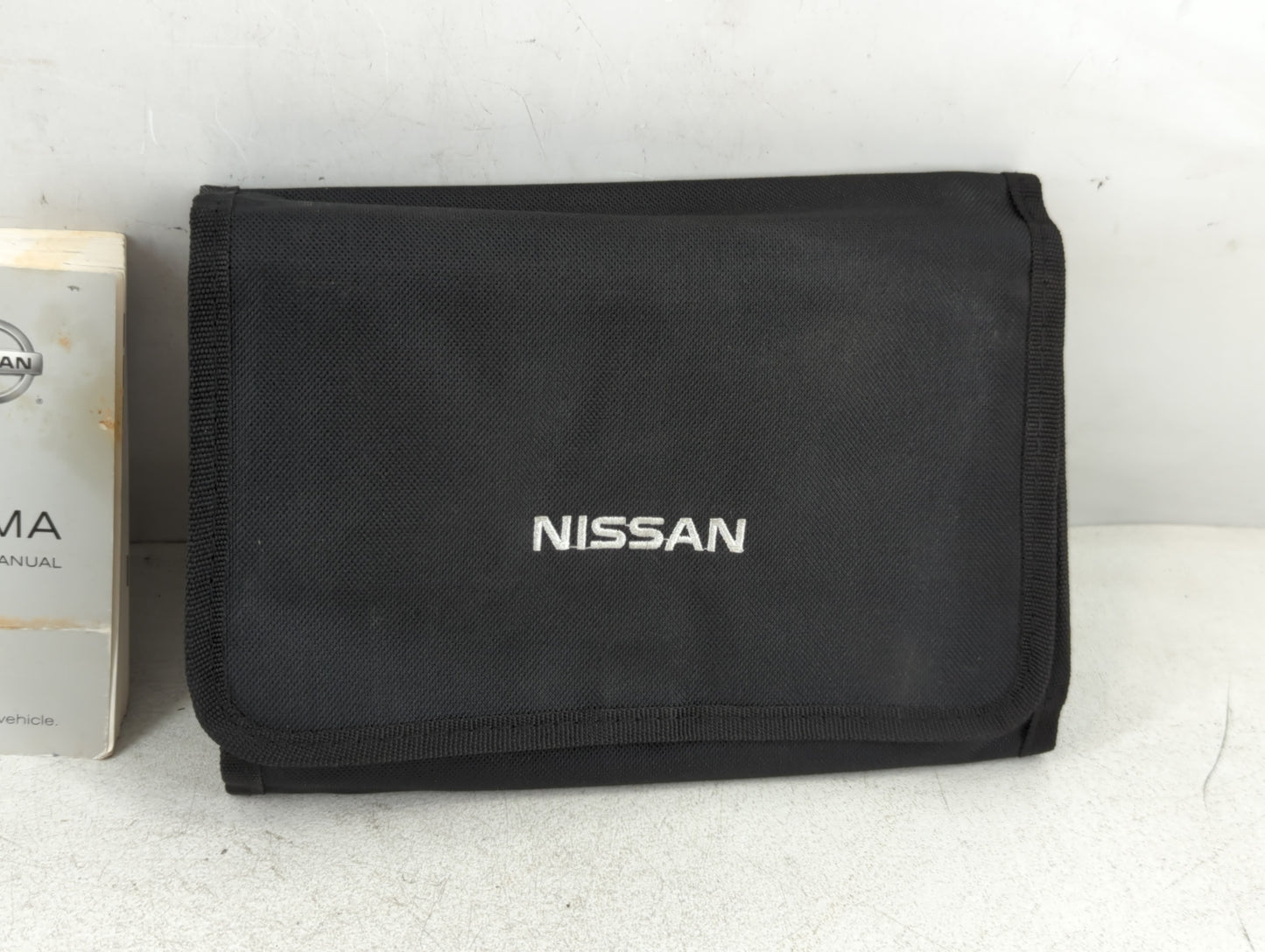 2014 Nissan Maxima Owners Manual Book Guide P/N:OM14E 0A35U0 OEM Used Auto Parts - Oemusedautoparts1.com