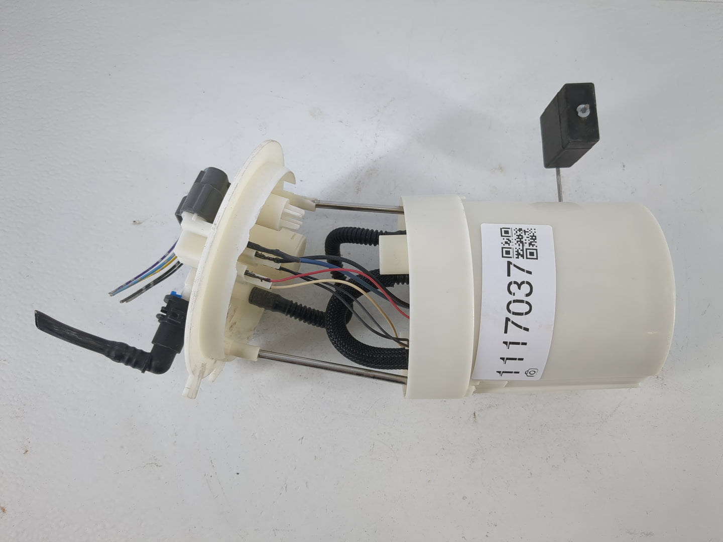 2009-2014 Nissan Maxima Electrical Gas Fuel Pump Assembly - Oemusedautoparts1.com
