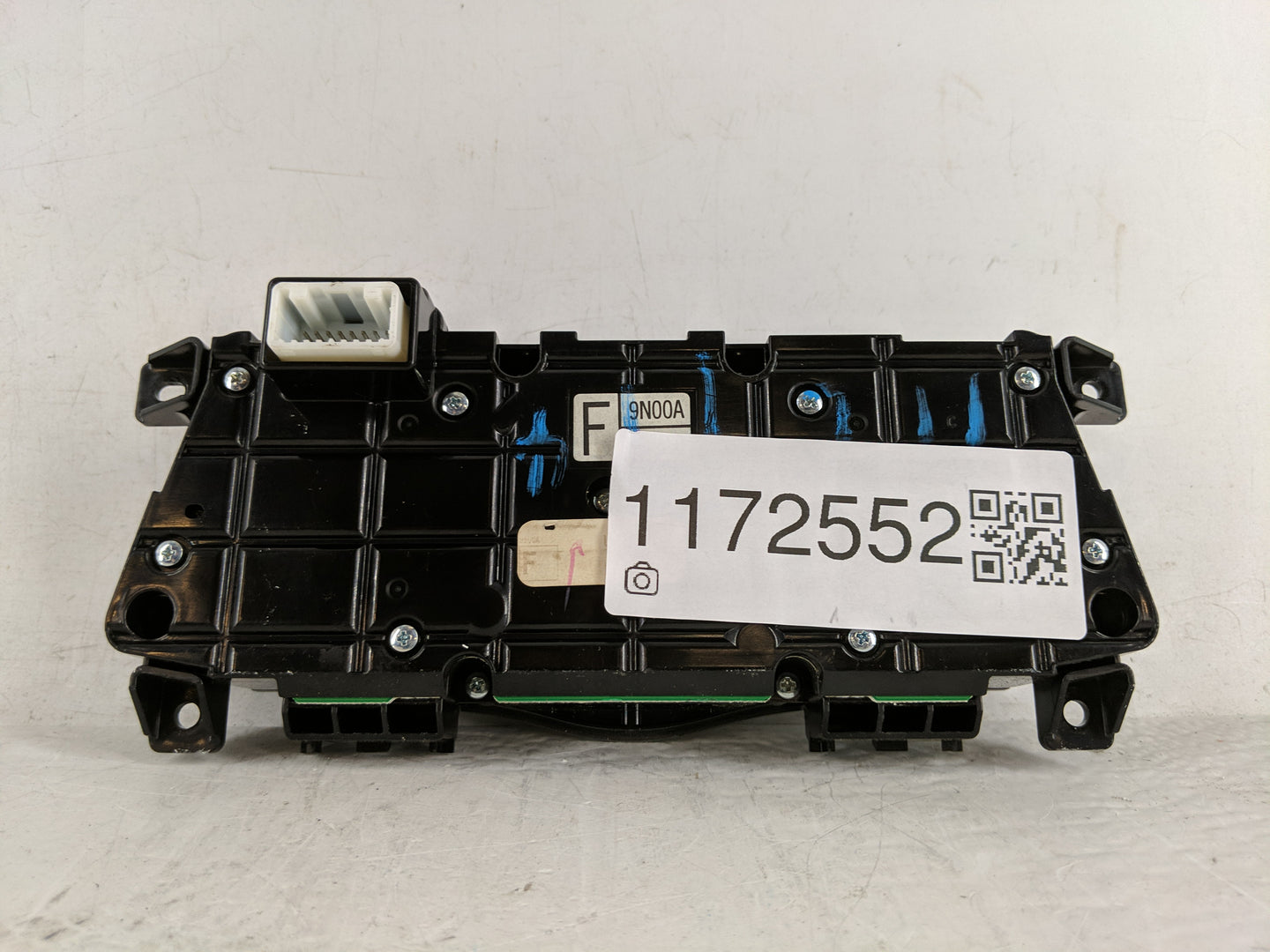Nissan Maxima Radio Control Panel - Oemusedautoparts1.com