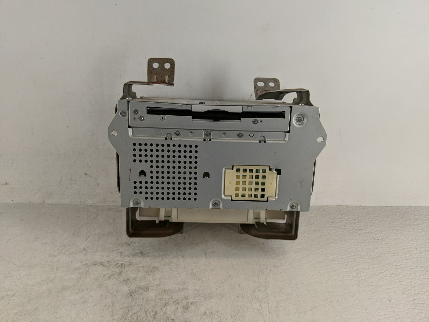 2013-2014 Nissan Maxima Radio AM FM Cd Player Receiver Replacement P/N:27760 ZY80A Fits Fits 2013 2014 2015 OEM Used Auto Pa
