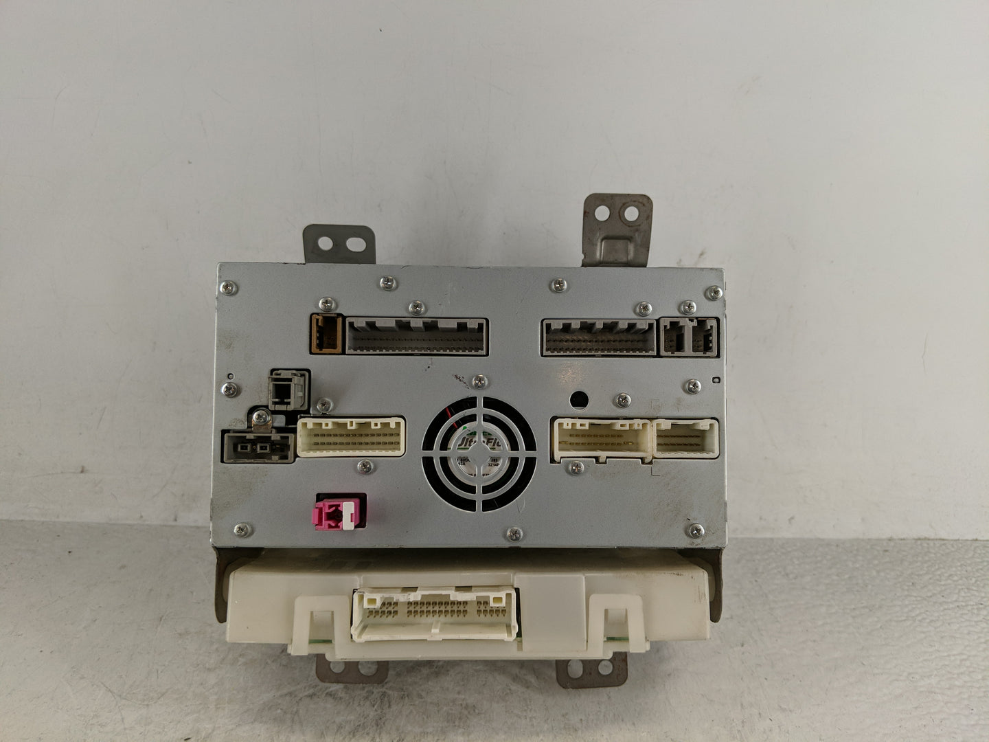2013-2014 Nissan Maxima Radio AM FM Cd Player Receiver Replacement P/N:27760 ZY80A Fits Fits 2013 2014 2015 OEM Used Auto Pa