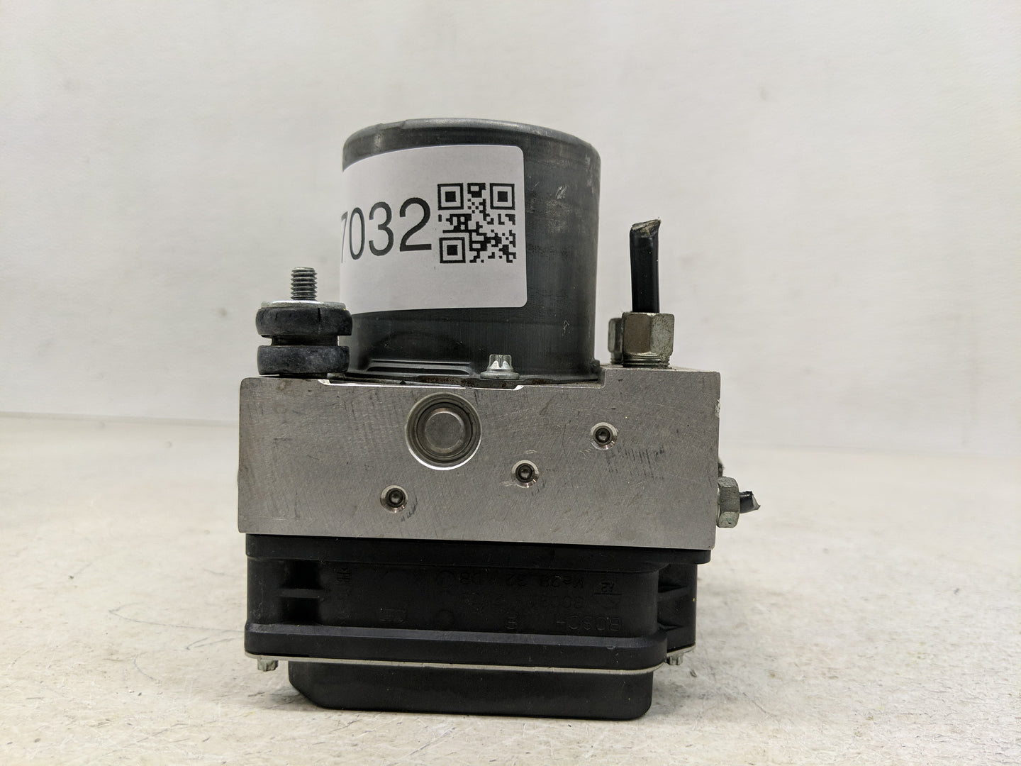 2014 Nissan Maxima ABS Pump Control Module Replacement P/N:0 265 951 865 47660 7Y90C, 0 265 251 463 AC Fits OEM Used Auto Pa