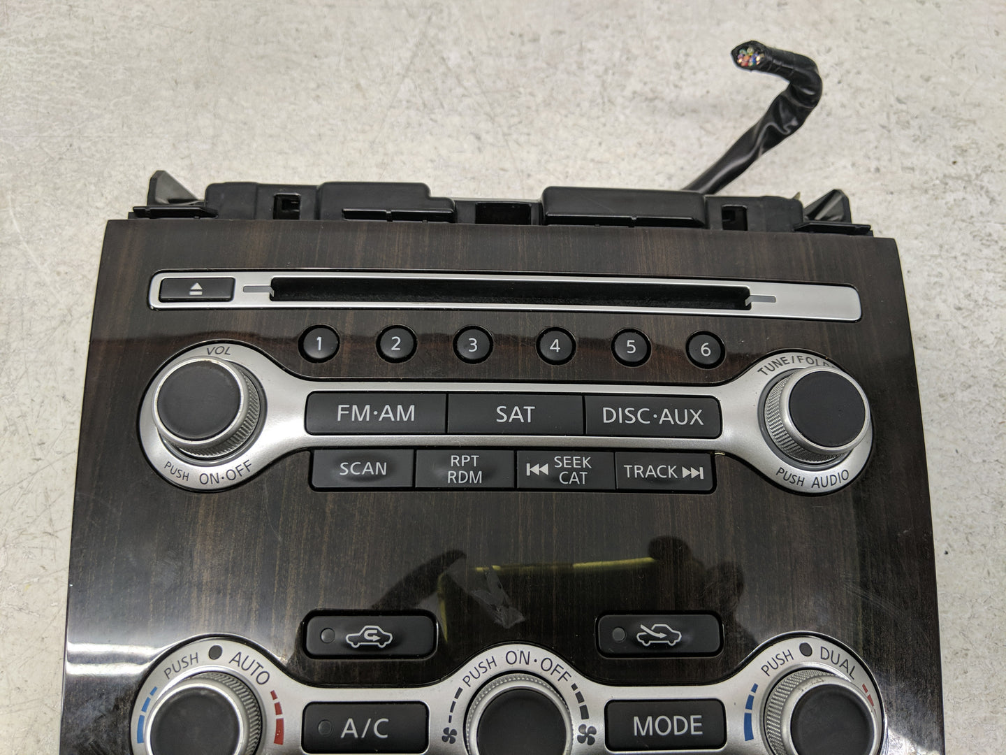 2014 Nissan Maxima Climate Control Module Temperature AC/Heater Replacement P/N:F21PB1040B Fits Fits 2013 2015 2016 OEM Used