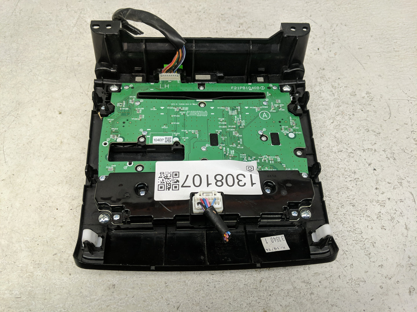 2014 Nissan Maxima Climate Control Module Temperature AC/Heater Replacement P/N:F21PB1040B Fits Fits 2013 2015 2016 OEM Used