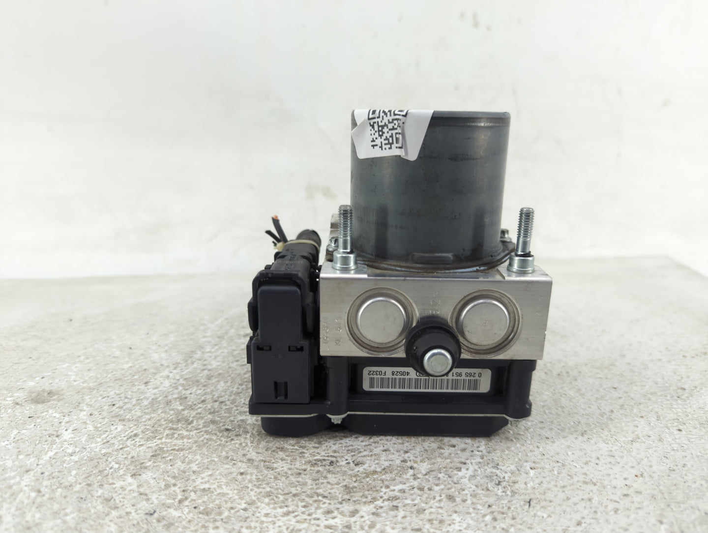 2014 Nissan Maxima ABS Pump Control Module Replacement P/N:47660 ZY90C 0 265 251 463 Fits OEM Used Auto Parts - Oemusedautop
