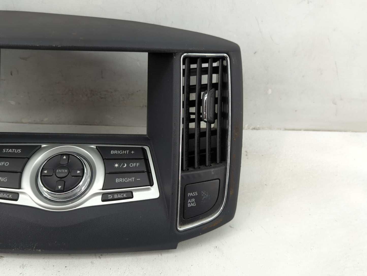 2012-2014 Nissan Maxima Radio AM FM Cd Player Receiver Replacement P/N:9N00B-210451 Fits Fits 2012 2013 2014 OEM Used Auto P