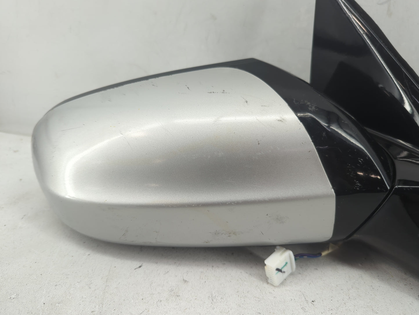 2009-2014 Nissan Maxima Passenger Side View Mirror - Right Door Mirror OEM Used - Oemusedautoparts1.com