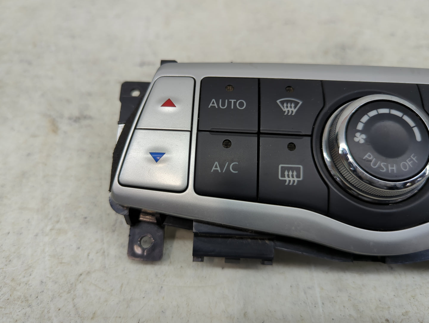 2014 Nissan Maxima Climate Control Module Temperature AC/Heater Replacement P/N:27500 9N01A A02000A9700001 Fits OEM Used Aut