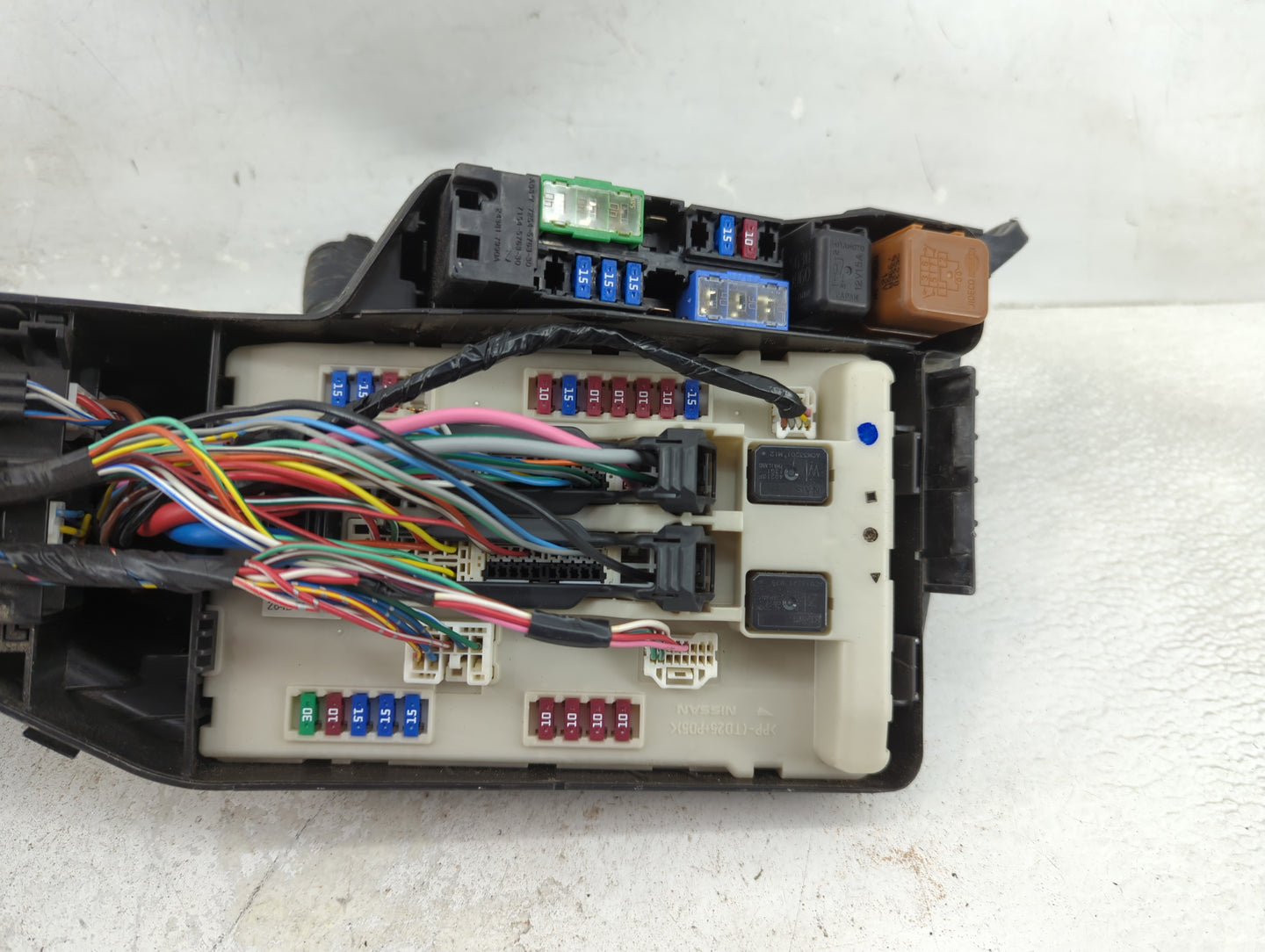 2009-2014 Nissan Maxima Fusebox Fuse Box Panel Relay Module P/N:7154-9164-30 Fits Fits 2009 2010 2011 2012 2013 2014 OEM Use